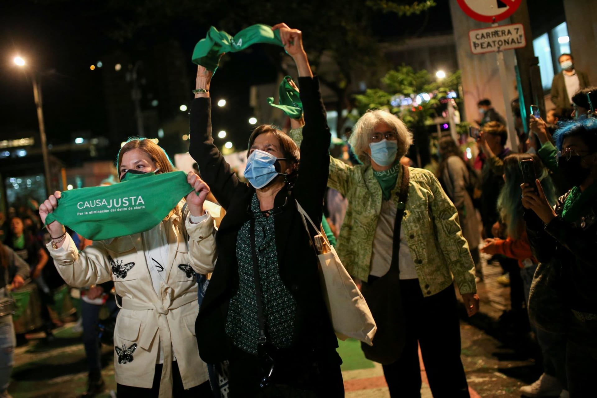 <p>Colombian pro-choice activists react to the constitutional court decision to decriminalize abortion until 24 weeks of gestation, in Bogota, Colombia.</p>
