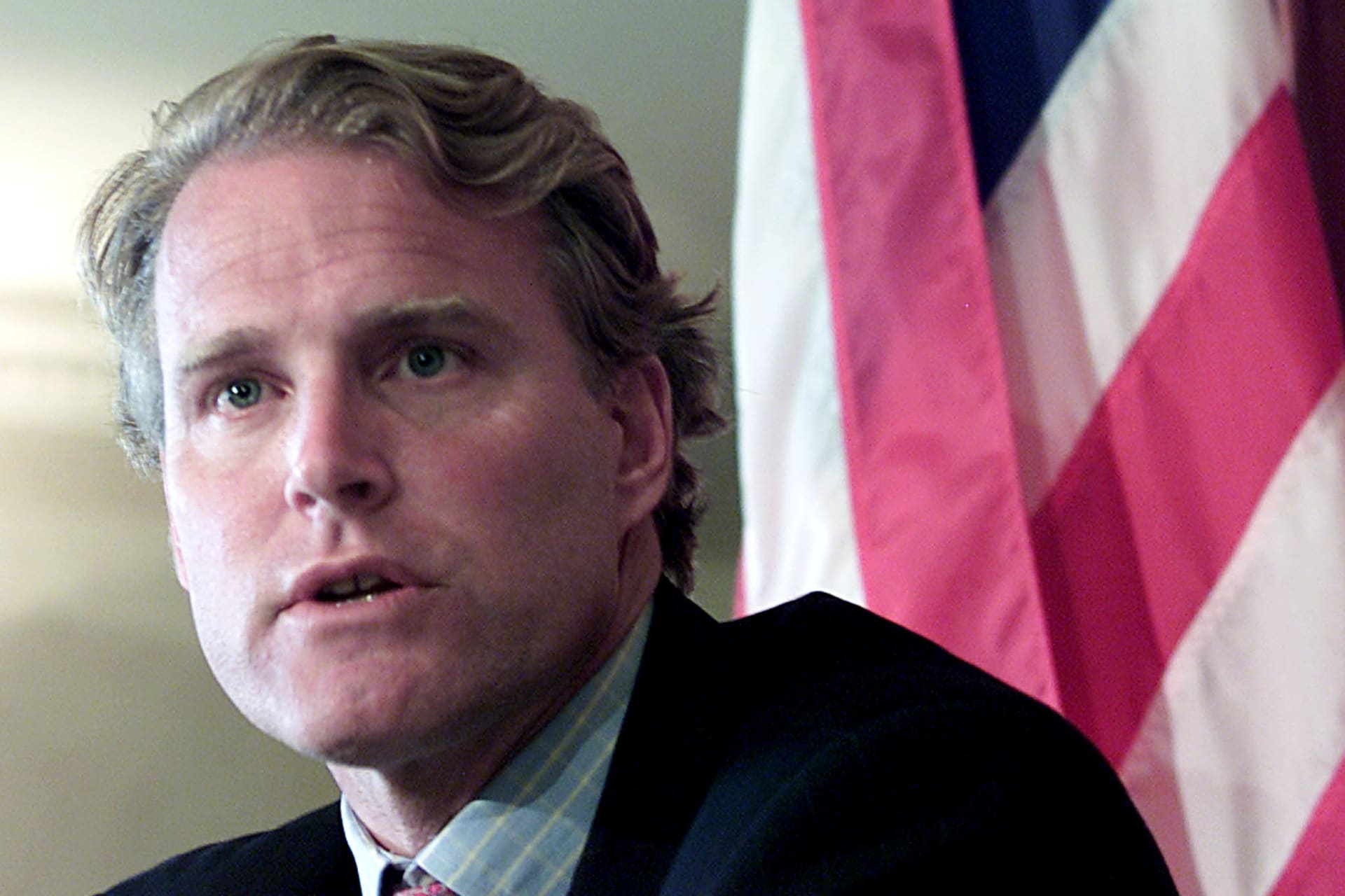 <p>U.S. Assistant Secretary of State for African Affairs Walter Kansteiner addresses the media in Pretoria, South Africa on December 12, 2001.</p>
