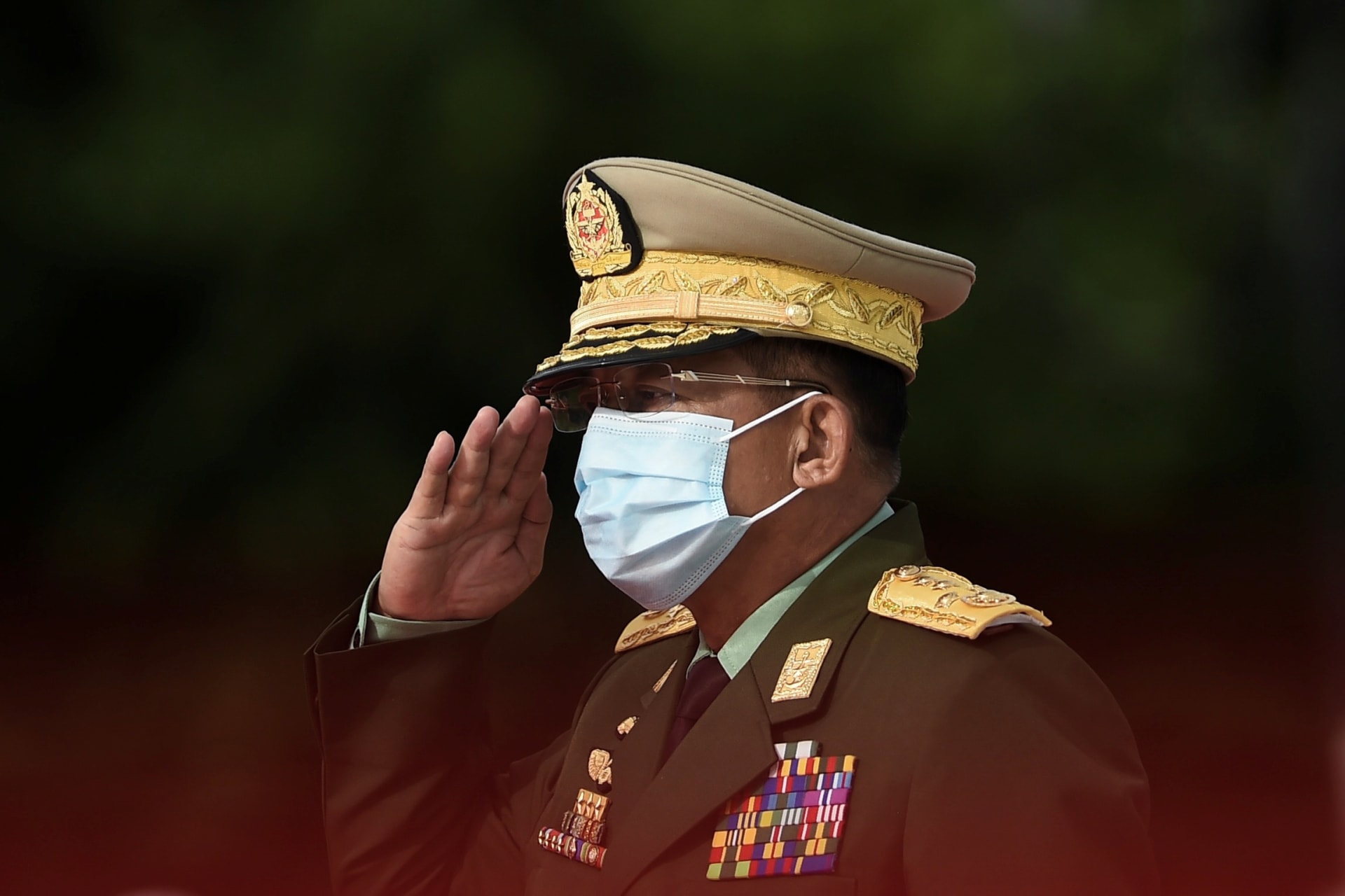 <p>Myanmar’s Army Chief Min Aung Hlaing salutes during the Martyrs’ Day ceremony in Yangon on July 19, 2020.</p>
