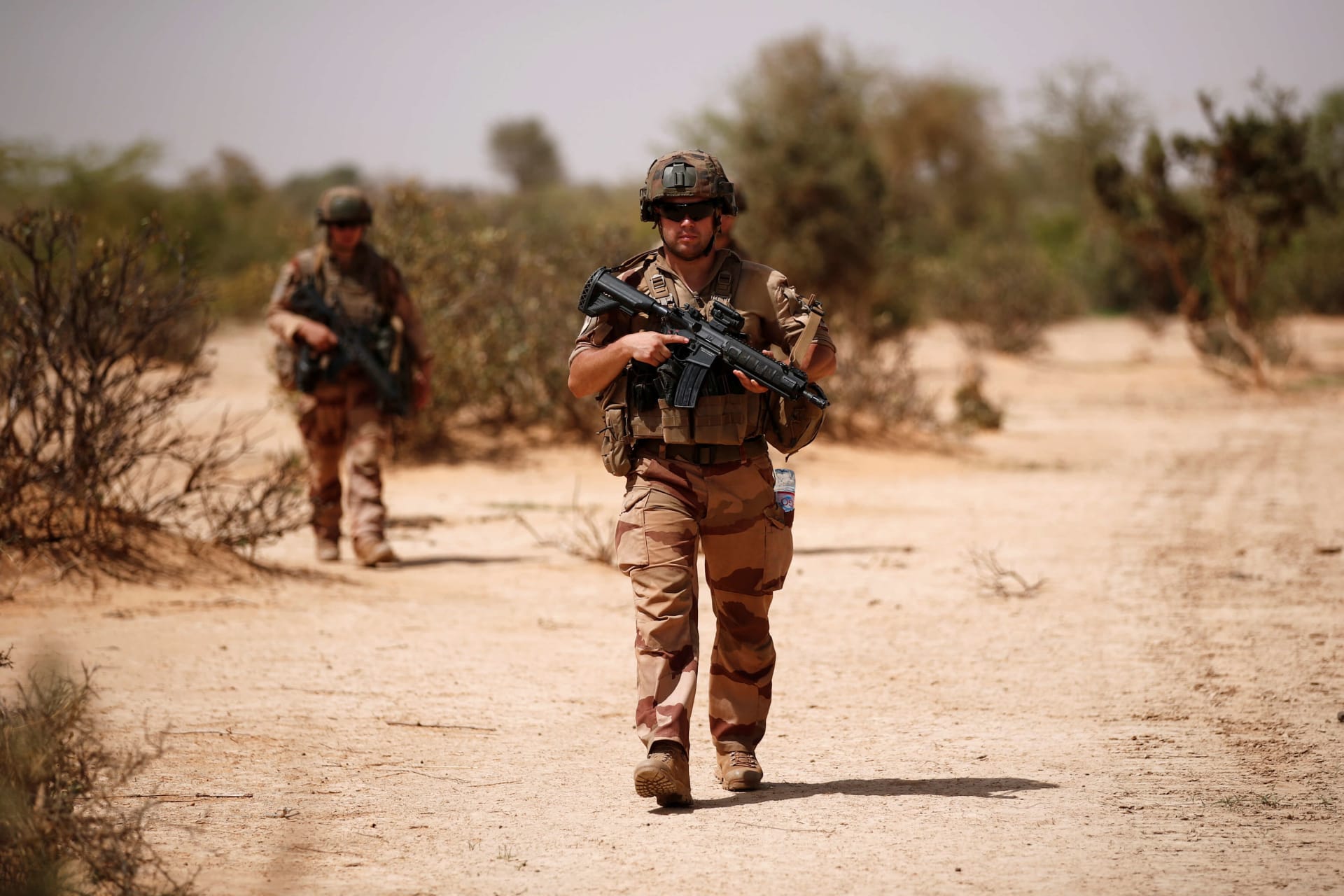 <p>French soldiers of the 2nd Foreign Engineer Regiment conduct an area control operation in the Gourma region during the Operation Barkhane in Ndaki, Mali on July 27, 2019.</p>
