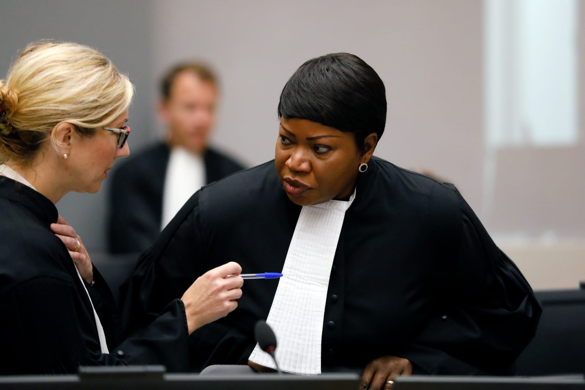 <p>Public Prosecutor Fatou Bensouda attends the trial of Congolese warlord Bosco Ntaganda at the International Criminal Court in the Hague, the Netherlands on August 28, 2018.</p>
