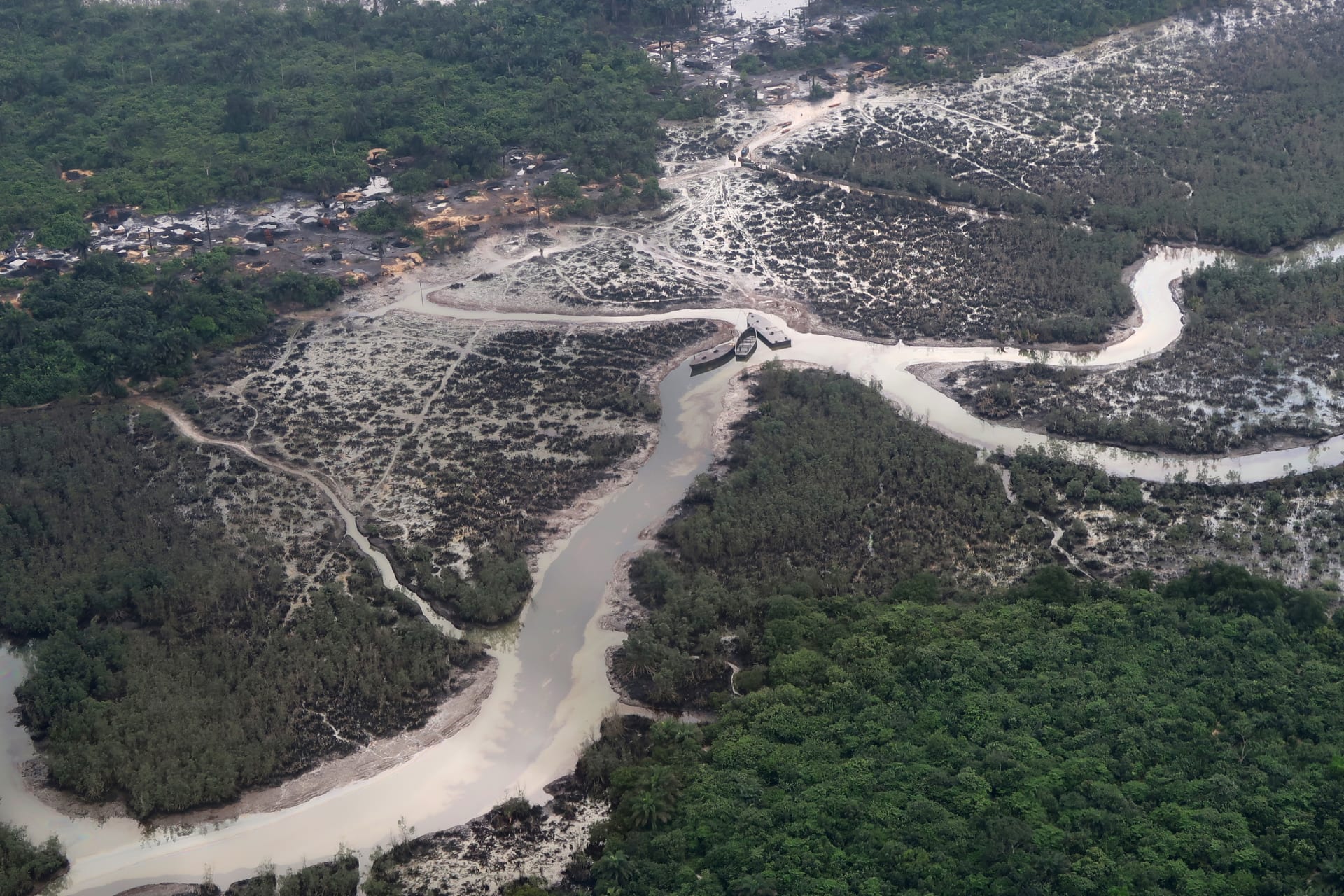 <p>An overview of the Niger Delta where signs of oil spills can be seen in the water, in Port Harcourt, Nigeria on August 1, 2018.</p>
