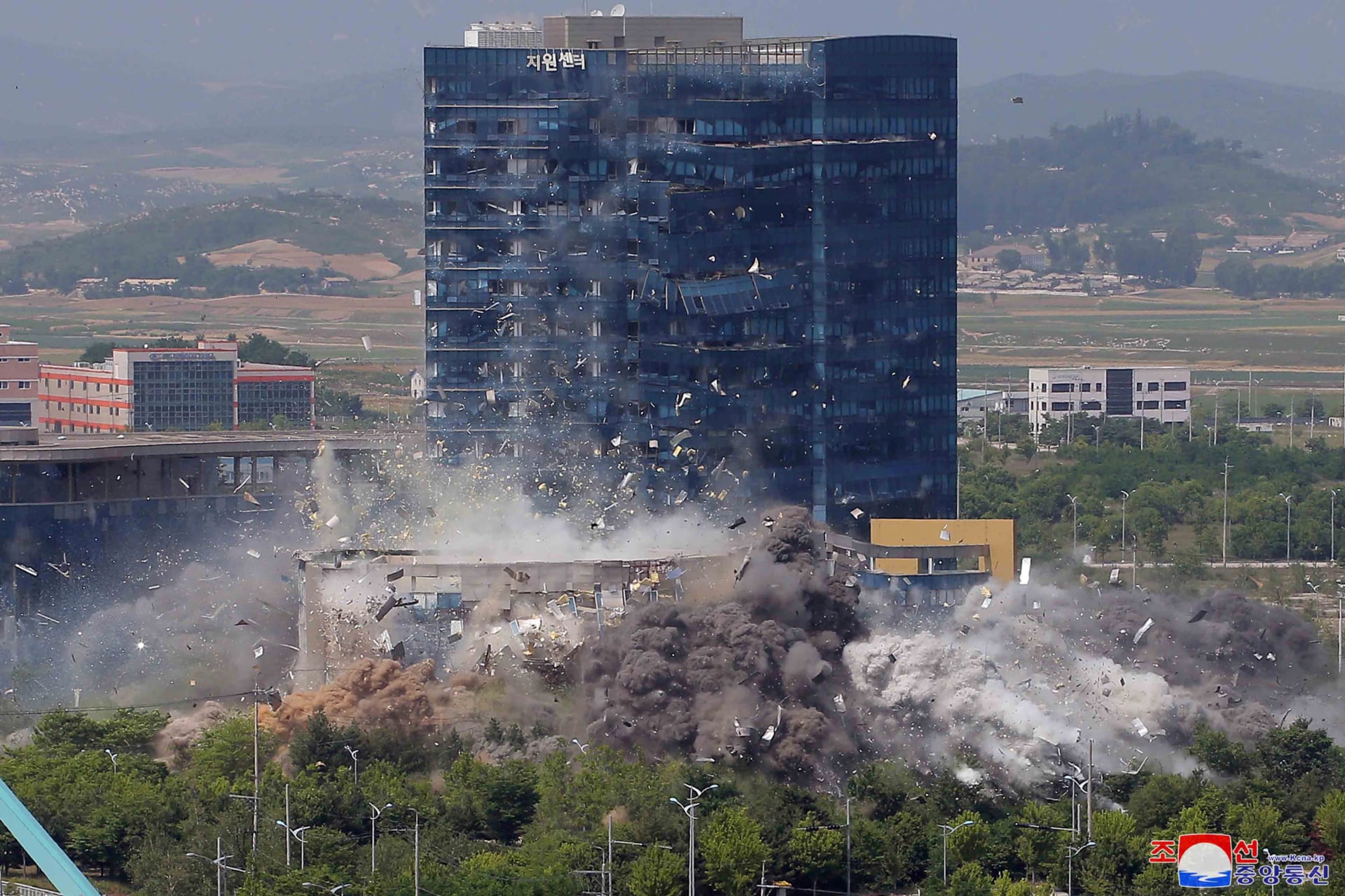 <p>A view of the explosion of North Korea’s joint liaison office with South Korea in the border town of Kaesong, North Korea in this picture supplied by North Korea’s Korean Central News Agency (KCNA) on June 16, 2020. </p>
