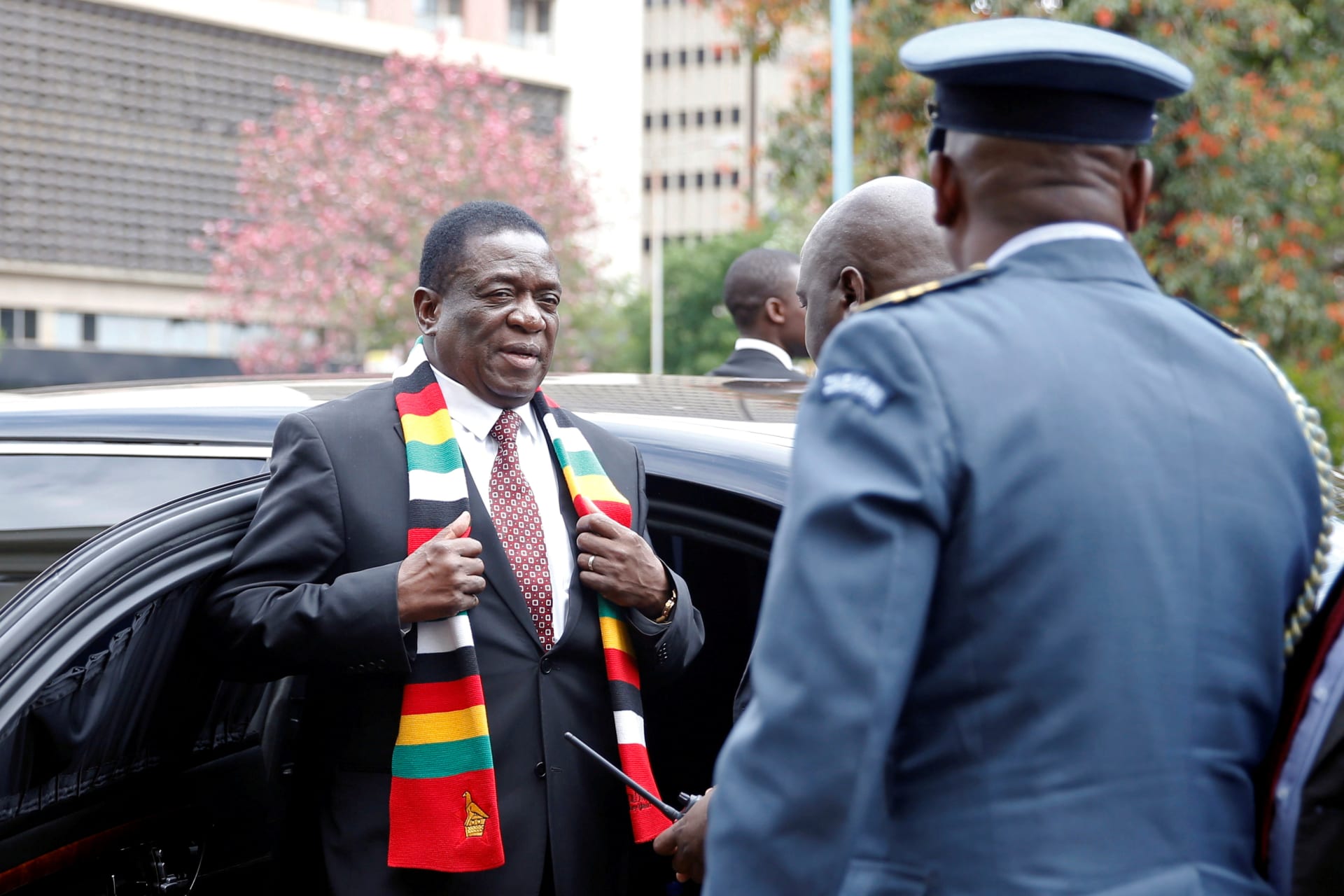 <p>Zimbabwe President Emmerson Mnangagwa arrives for the presentation of the 2020 National Budget at Parliament Building in Harare, Zimbabwe, November 14, 2019</p>
