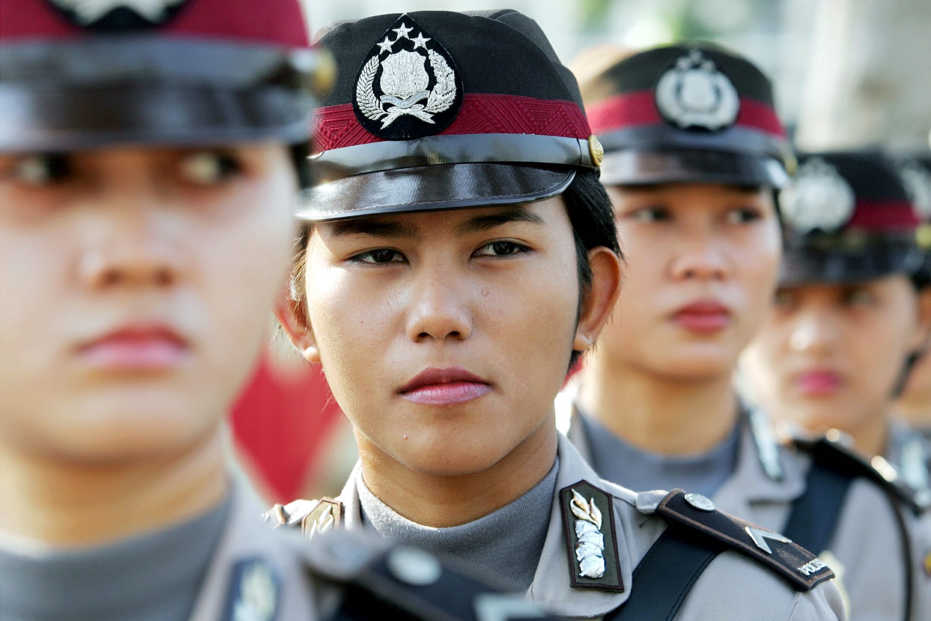 <p>Indonesian police officers get ready for presidential election duties in Jakarta.</p>
