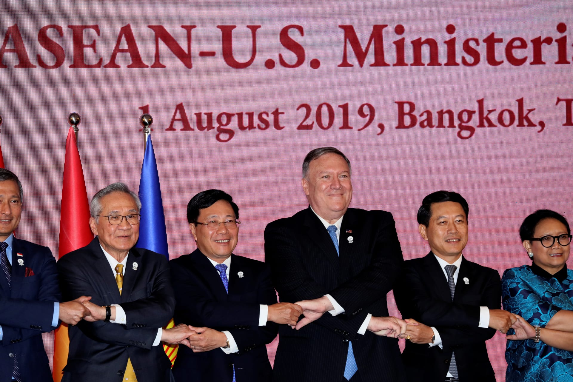<p>U.S. Secretary of State Mike Pompeo poses with his ASEAN counterparts for a family photo during the ASEAN Foreign Ministers’ Meeting in Bangkok, Thailand on August 1, 2019.</p>
