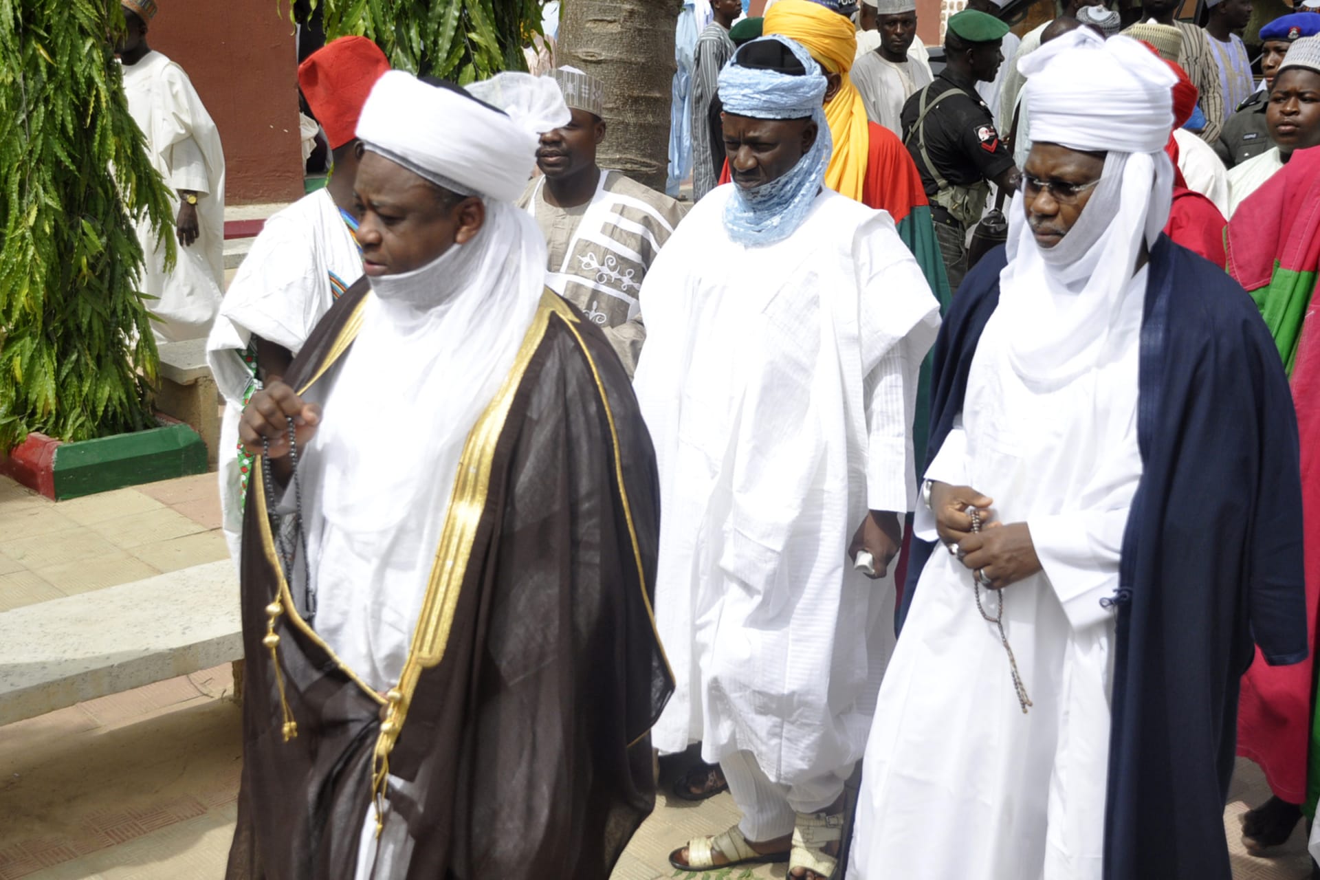 <p>The Sultan of Sokoto Alhaji Muhammad Sa’ad Abubakar III and Emir of Kazaure Najib Hussaini Adamu (R) visit the family of late Emir of Kano Ado Bayero in Kano June 7, 2014. </p>
