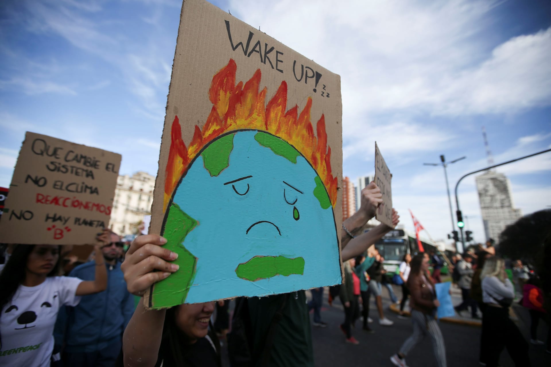 <p>Activists participate in a Fridays for Future march calling for urgent measures to combat climate change in Buenos Aires, Argentina, on September 27, 2019.</p>
