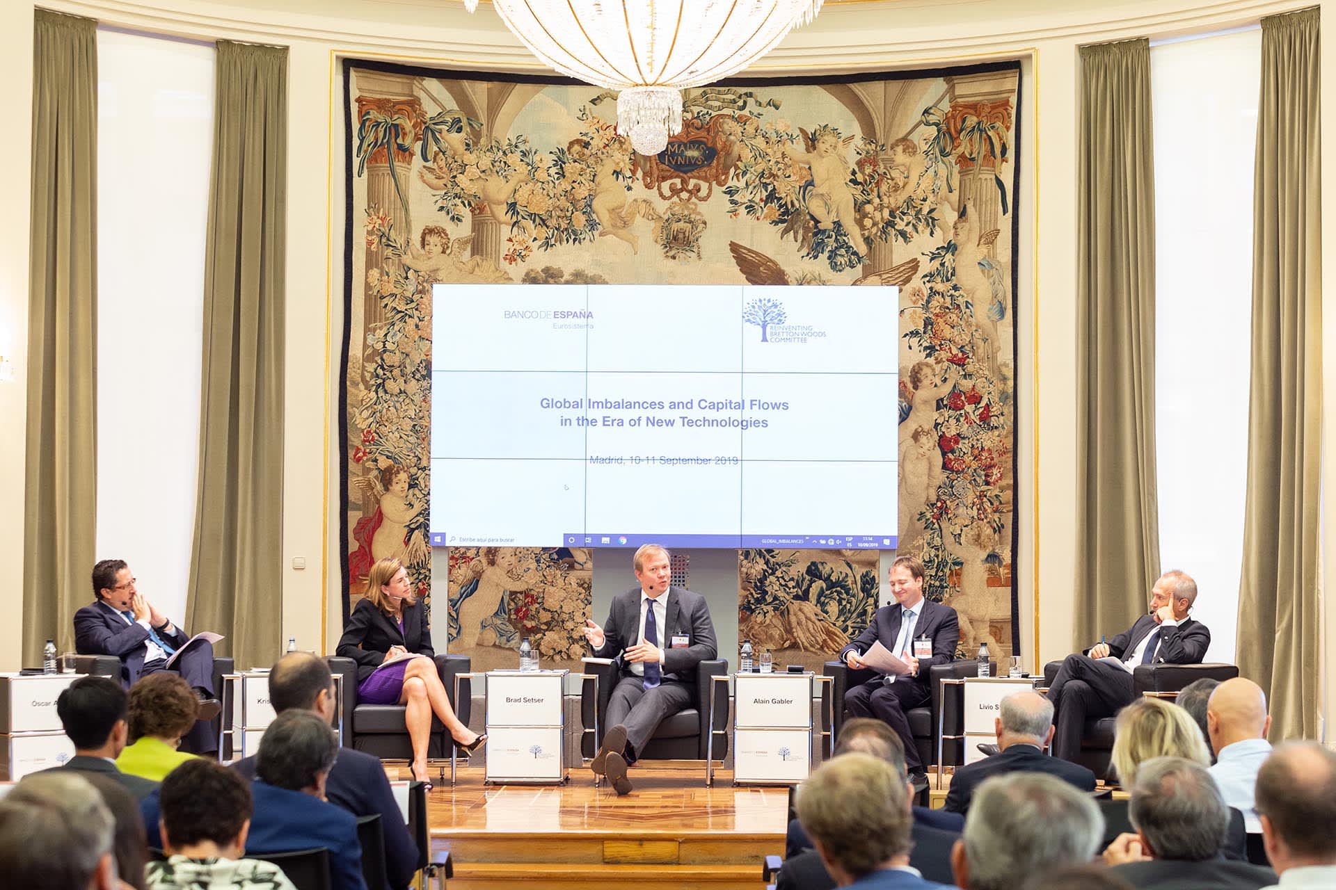 <p>Banco De Espana Conference on Global Imbalances and Capital Flows in the Era of New Technologies</p>
