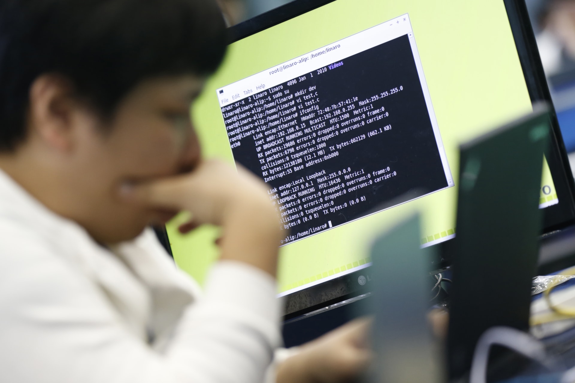 <p>A student attends a hackers competition in Seoul.</p>
