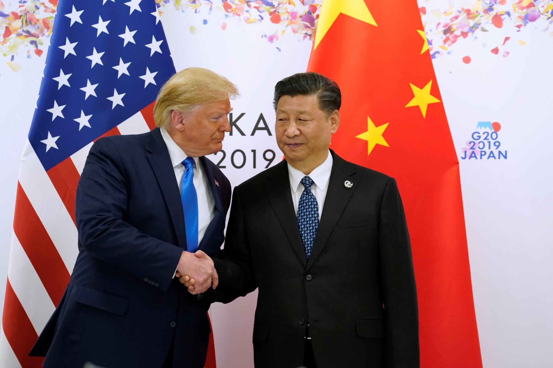 <p>U.S. President Donald Trump and China’s President Xi Jinping shake hands ahead of their bilateral meeting during the G20 leaders summit in Osaka, Japan, June 29, 2019. </p>
