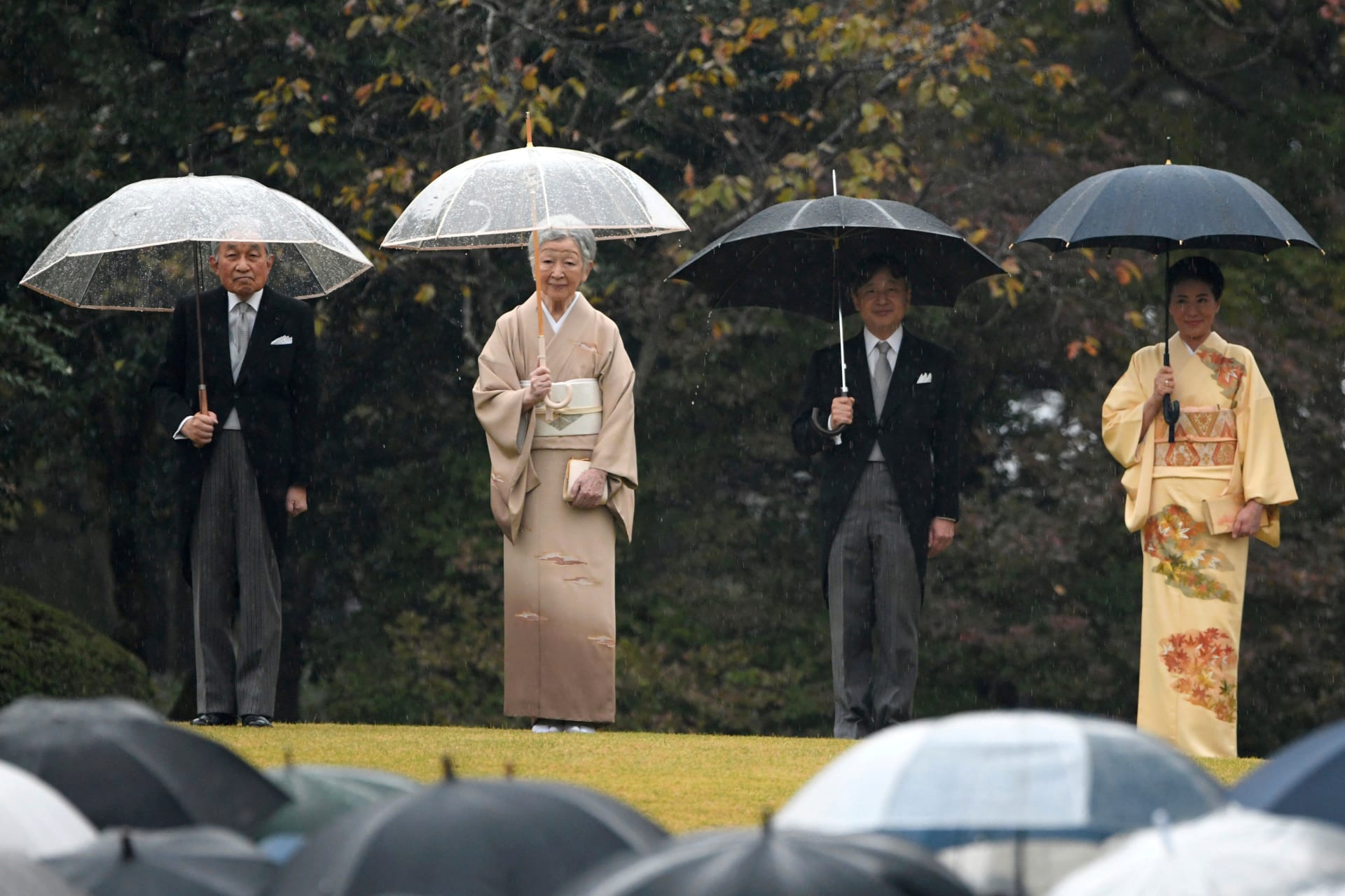 <p>Emperor Akihito, Empress Michiko, Crown Prince Naruhito, and Crown Princess Masako attend a party in Tokyo.</p>
