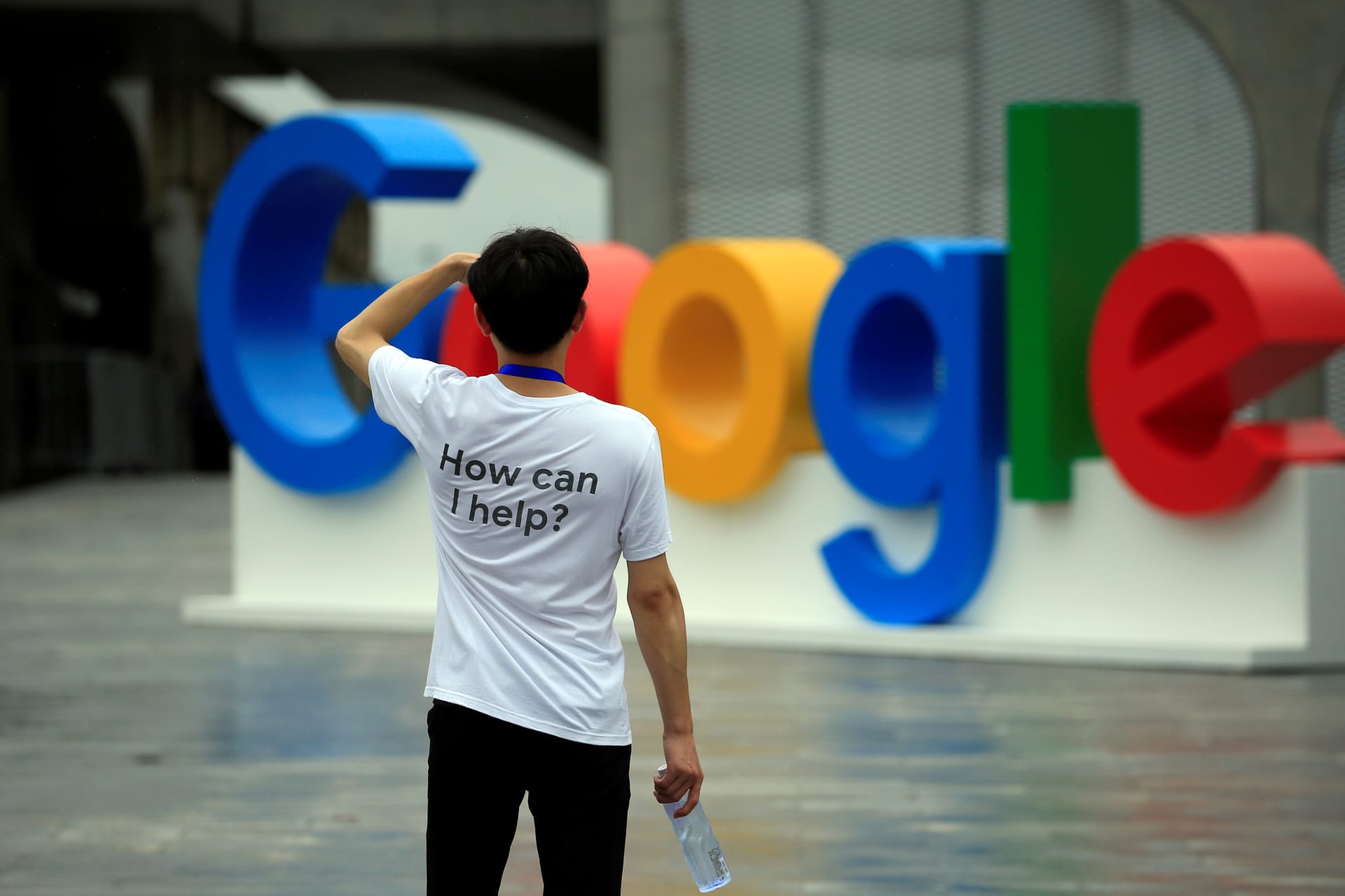 <p>A Google sign is seen during the WAIC (World Artificial Intelligence Conference) in Shanghai, China, September 17, 2018.</p>

