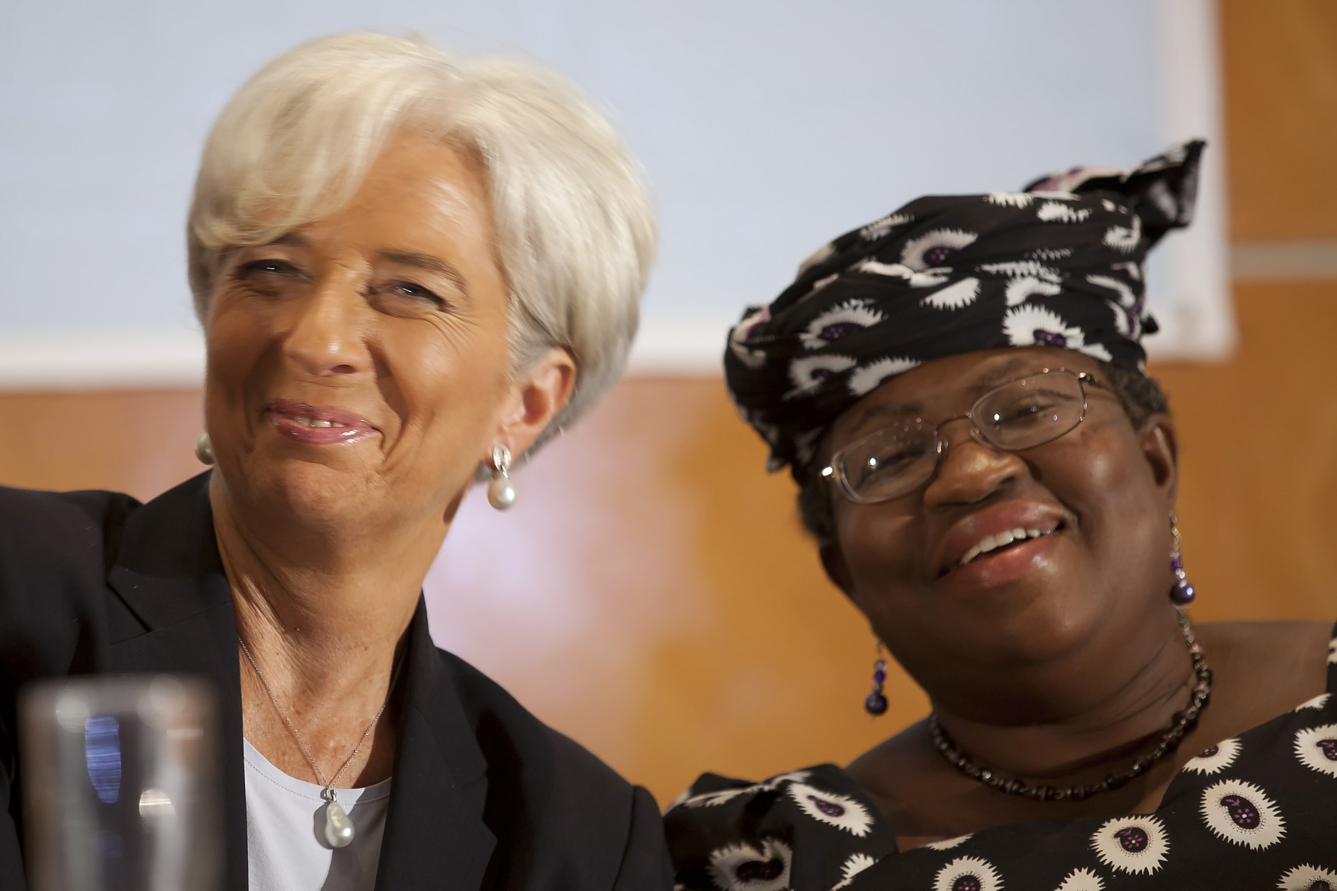 <p>International Monetary Fund Managing Director Christine Lagarde speaks with Nigeria’s Minister of Finance Ngozi Okonjo-Iweala during a conference on “Africa’s Future: Responding to Today’s Global Economic Challenges” in Lagos, December 20, 2011.</p>

