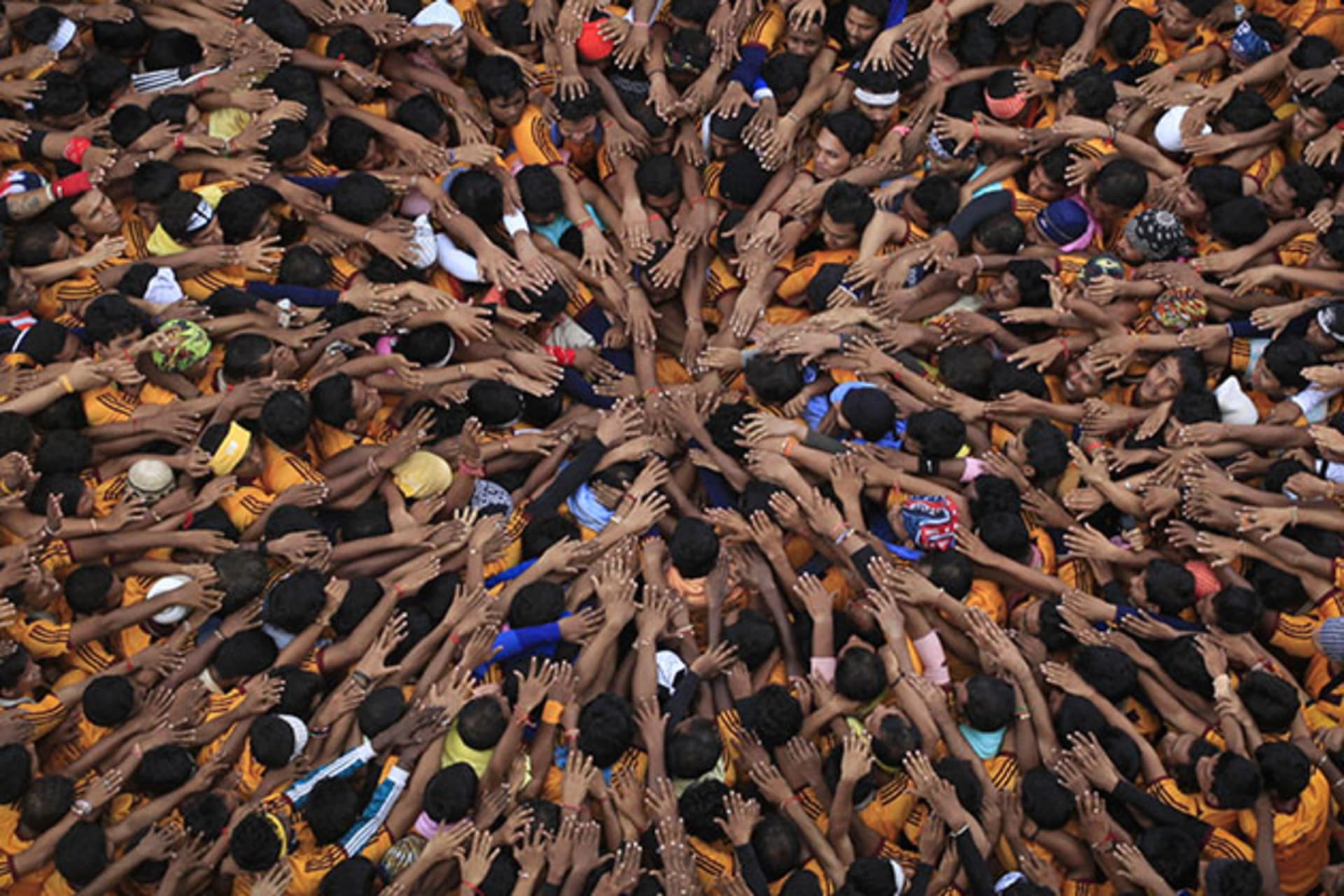 <p>Devotees celebrate the Hindu festival of Janmashtami in Mumbai. </p>
