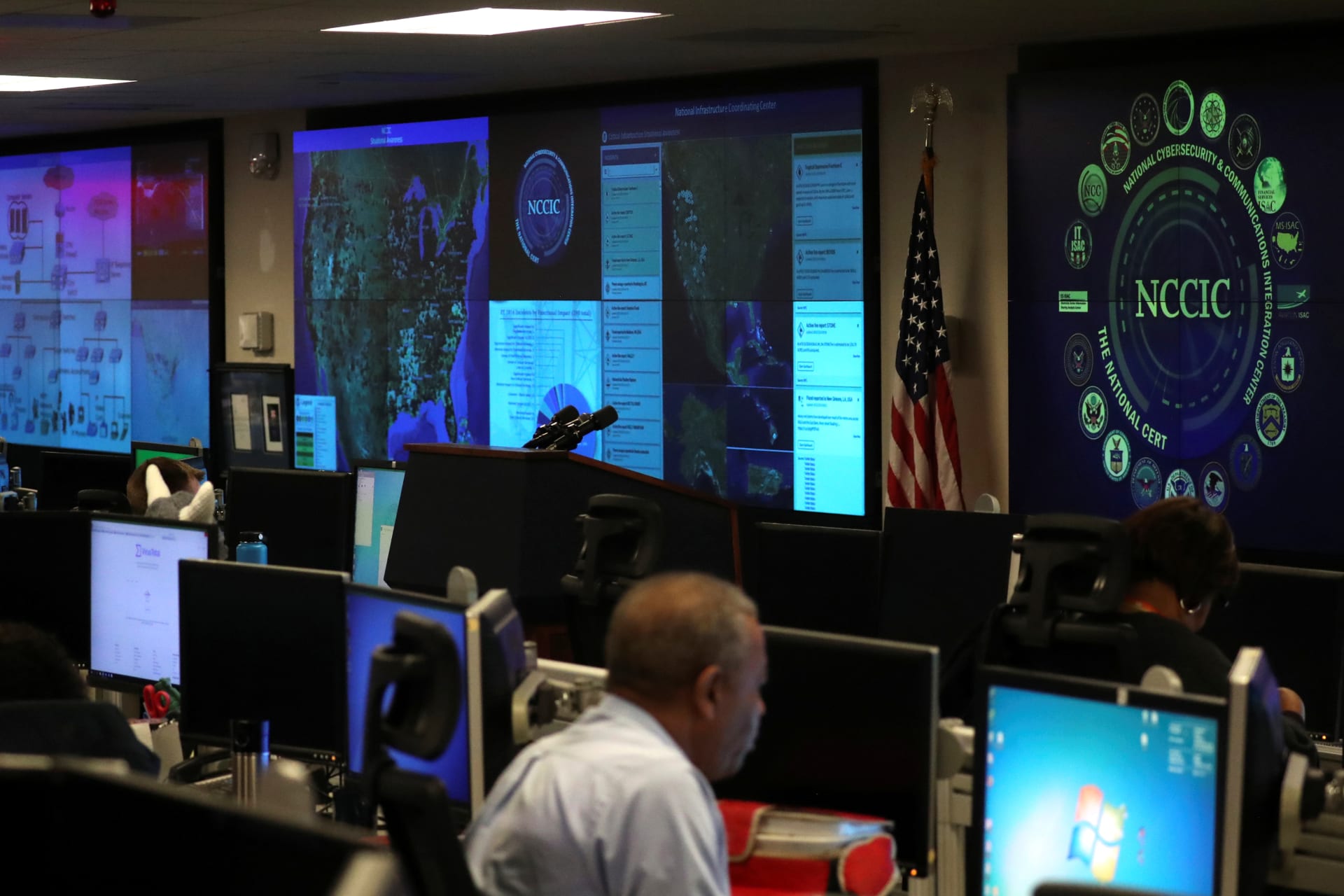 <p>U.S. Department of Homeland Security elections security workers monitor screens in the DHS National Cybersecurity and Communications Integration Center (NCCIC) in Arlington, Virginia, U.S. November 6, 2018. </p>
