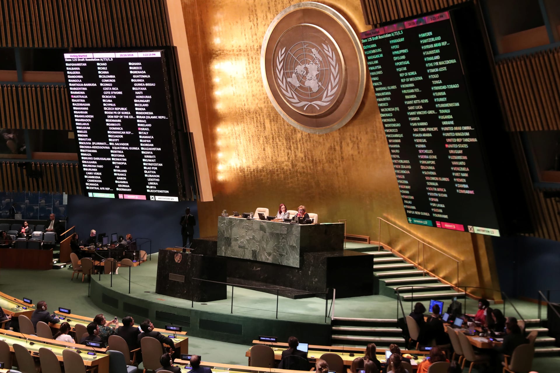 <p>A vote at the UN General Assembly</p>
