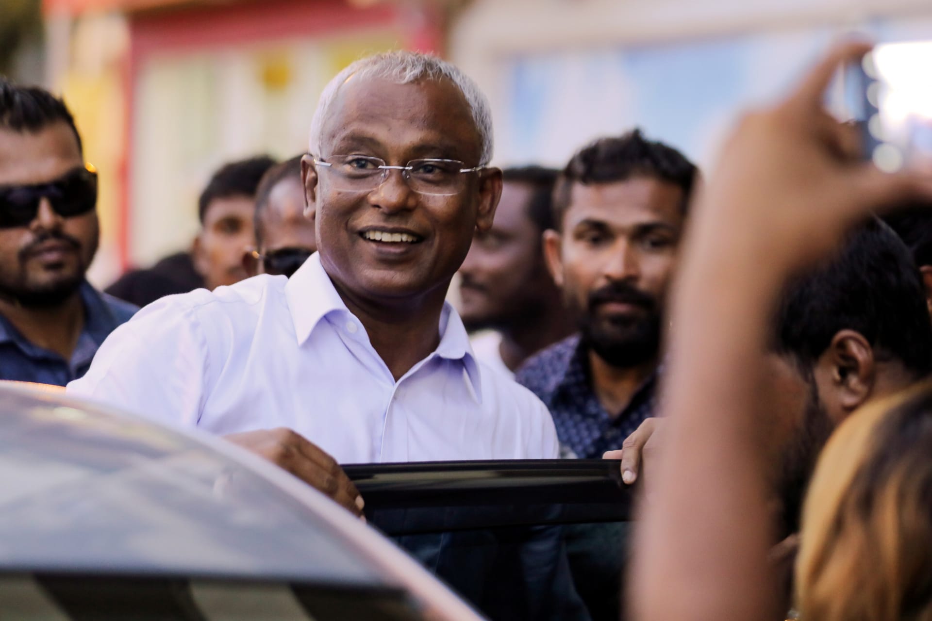 <p>Maldivian President-Elect Ibrahim Mohamed Solih arrives at an event with supporters in Malé, the Maldives on September 24, 2018.</p>
