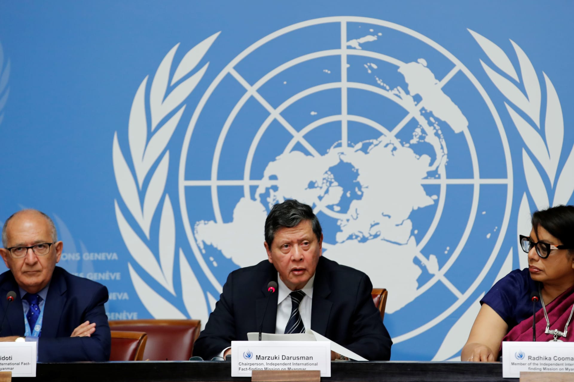 <p>Christopher Sidoti, Marzuki Darusman, and Radhika Coomaraswamy, members of the Independent International Fact-Finding Mission on Myanmar, speak at a news conference at the United Nations in Geneva, Switzerland, on August 27, 2018.</p>
