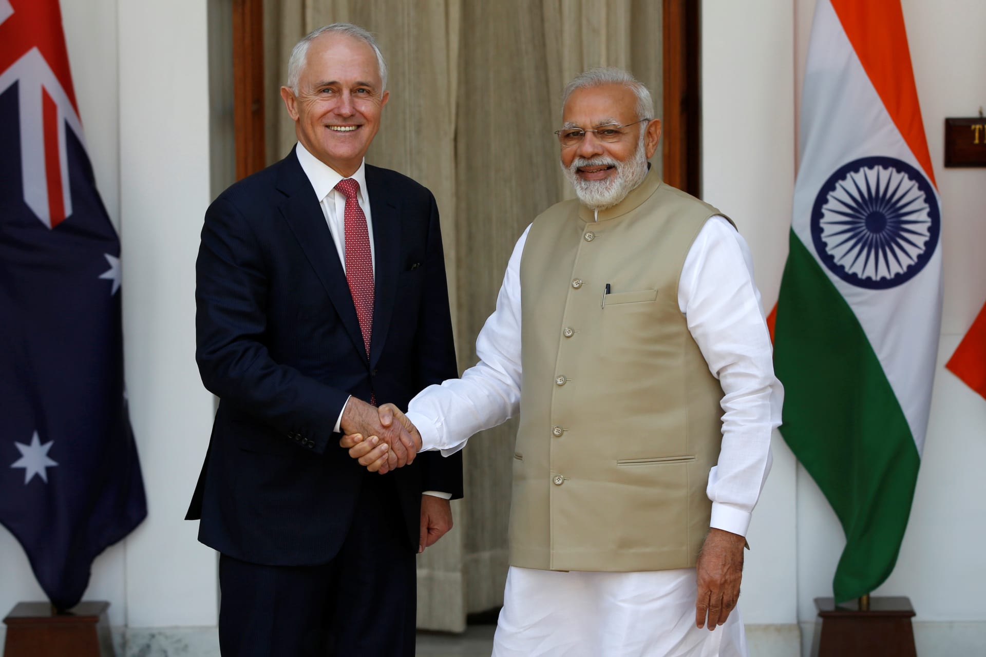 <p>Australia’s Prime Minister Malcolm Turnbull shakes hands with his Indian counterpart Narendra Modi during a photo opportunity ahead of their meeting at Hyderabad House in New Delhi, India, April 10, 2017. </p>
