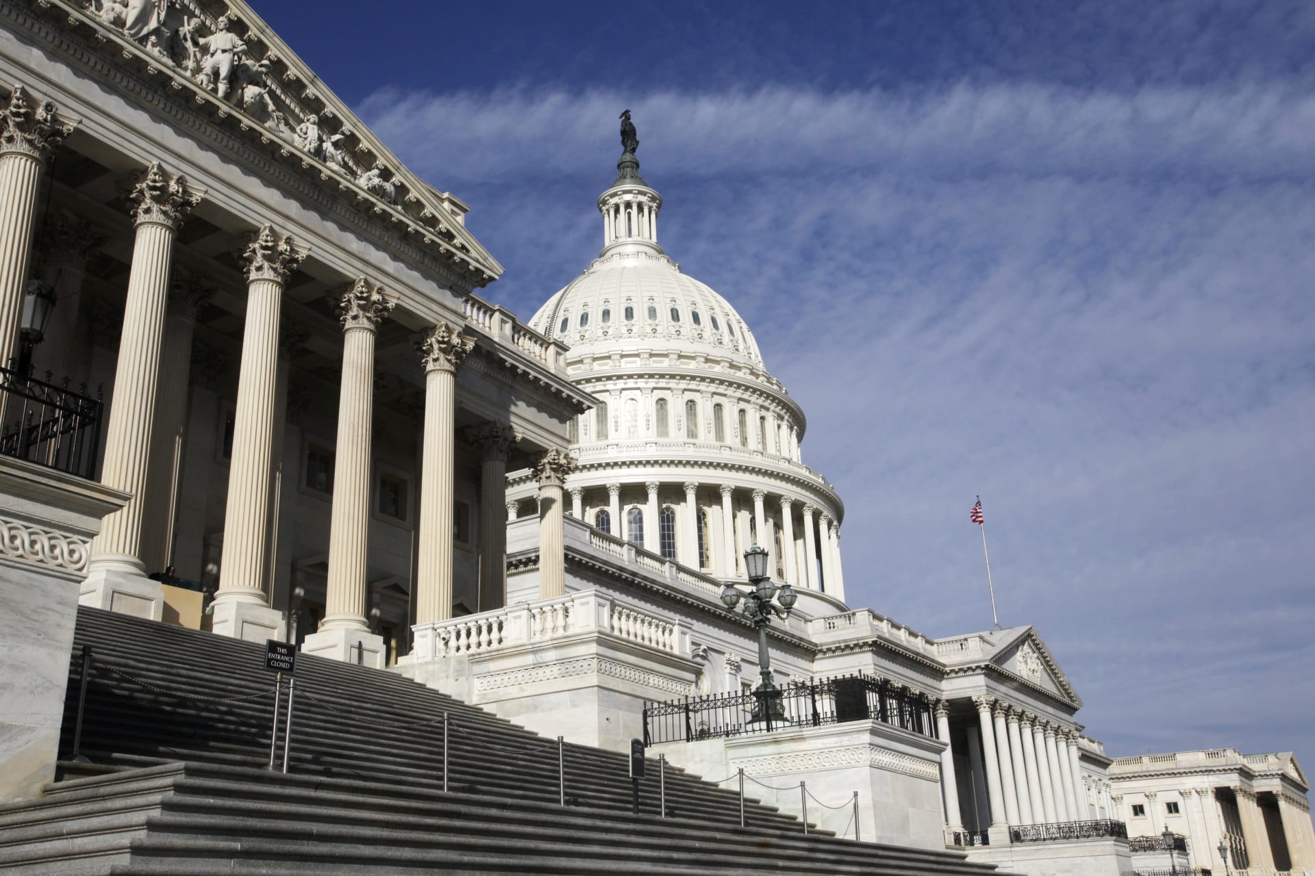 <p>The U.S. Capitol is pictured on January 5, 2011. </p>
