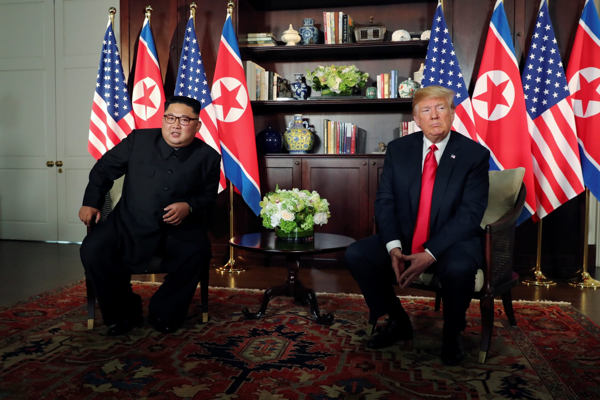<p>U.S. President Donald Trump and North Korea’s leader Kim Jong Un meet in a one-on-one bilateral session at the start of their summit at the Capella Hotel on the resort island of Sentosa, Singapore June 12, 2018. </p>
