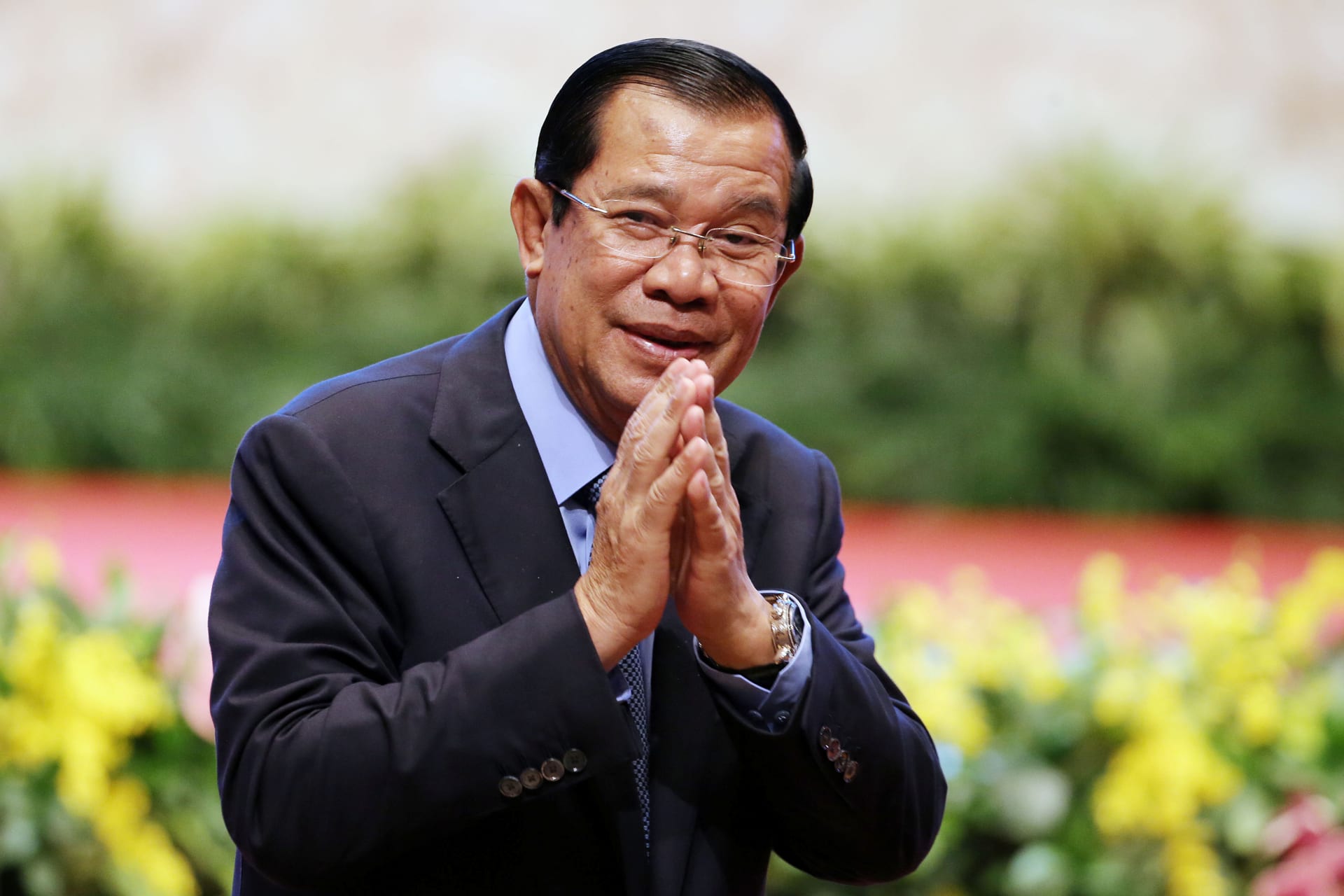 <p>Cambodia’s Prime Minister Hun Sen arrives for the sixth Mekong Greater Sub-Region Summit in Hanoi, Vietnam, on March 31,2 018.</p>
