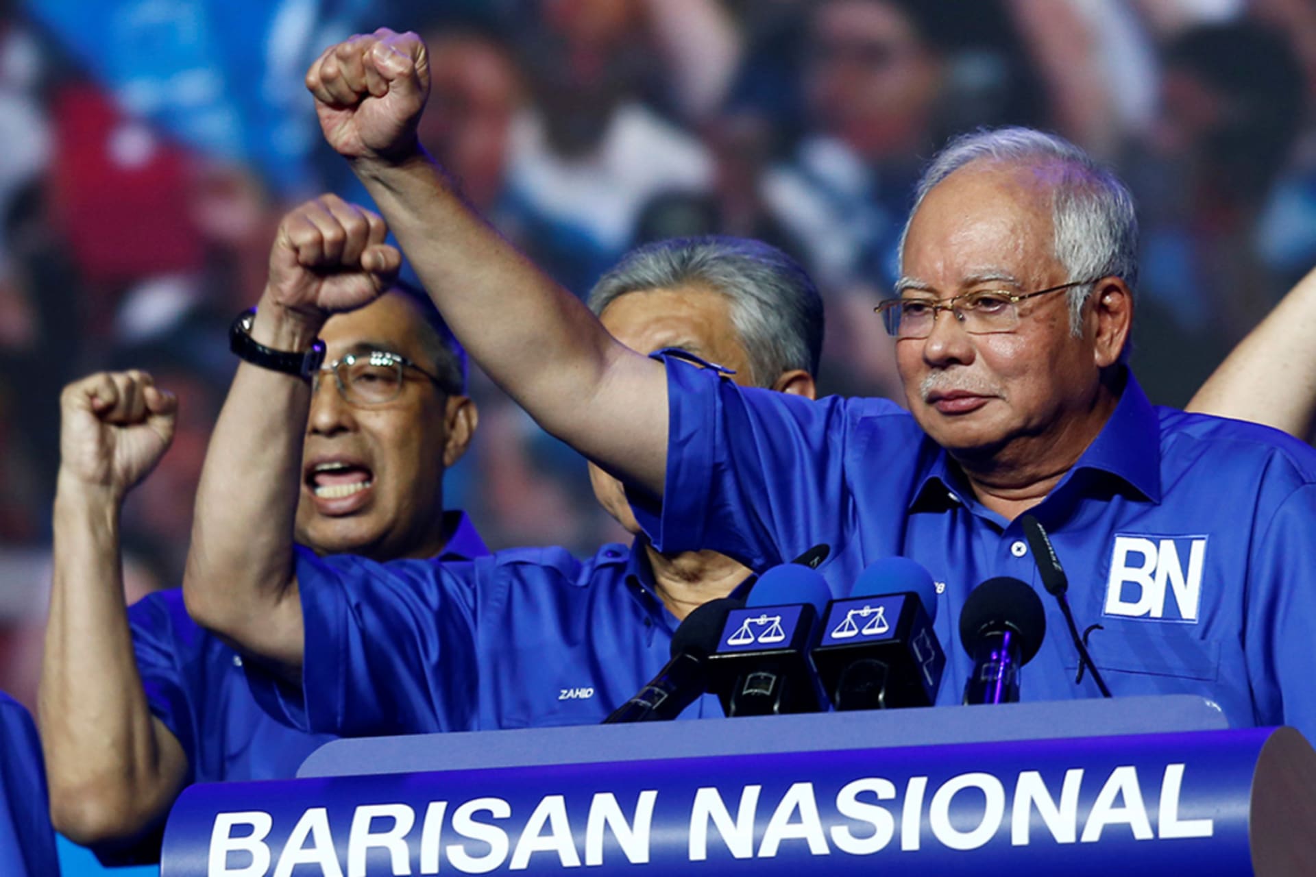 <p>Malaysia’s Prime Minister and president of ruling party National Front, Najib Razak gestures as he speaks during the launch of its manifesto for the upcoming general elections in Kuala Lumpur, Malaysia on April 7, 2018.</p>
