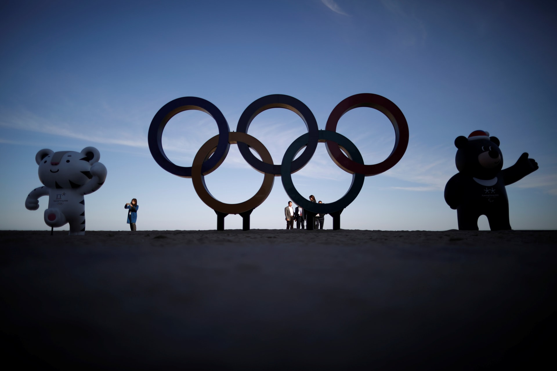 <p>The Olympic Rings and 2018 mascots on display in Gangneung, South Korea.</p>
