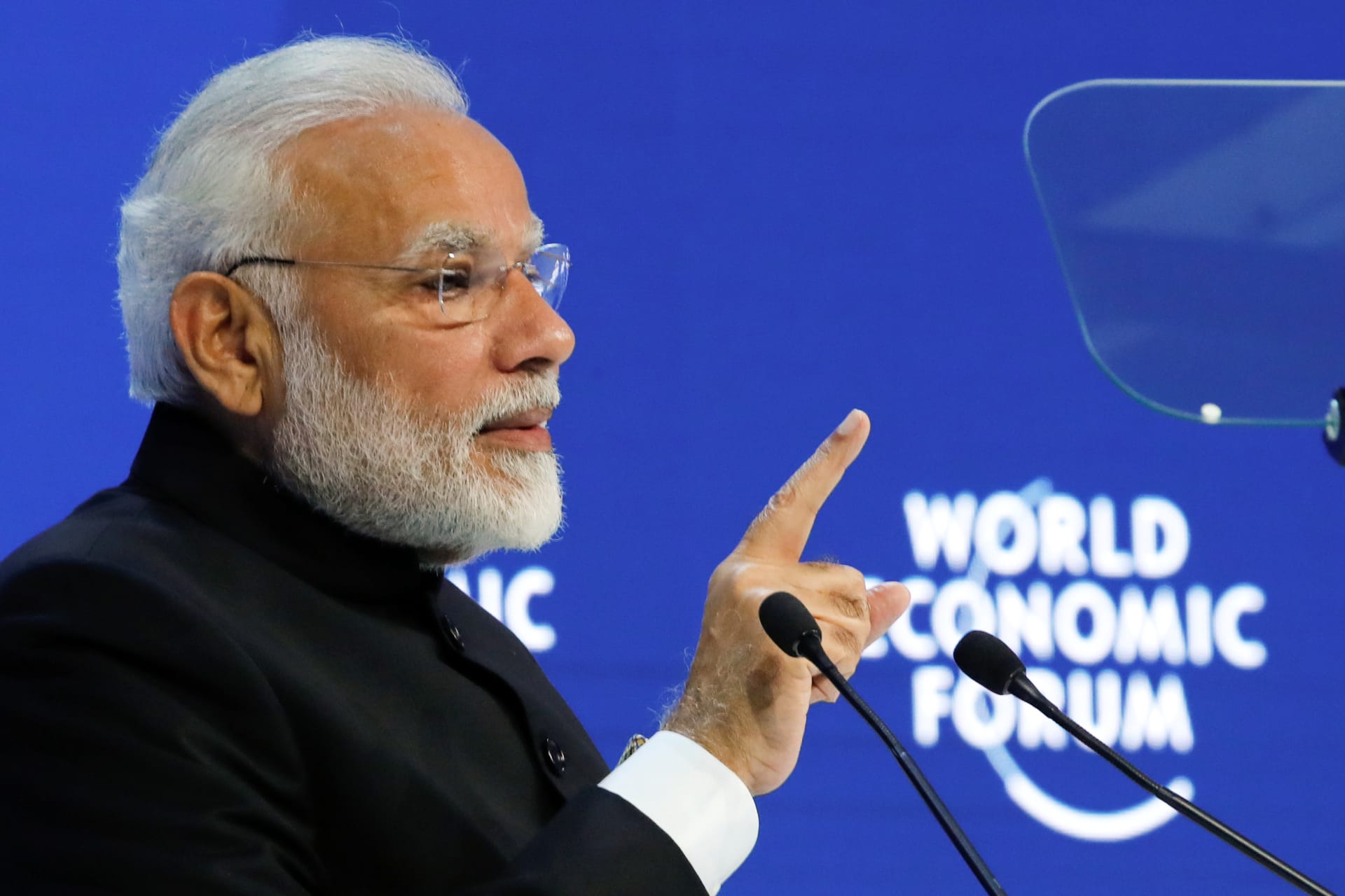 <p>India’s Prime Minister Narendra Modi gestures as he speaks at the opening plenary during the World Economic Forum (WEF) annual meeting in Davos, Switzerland, January 23, 2018.</p>
