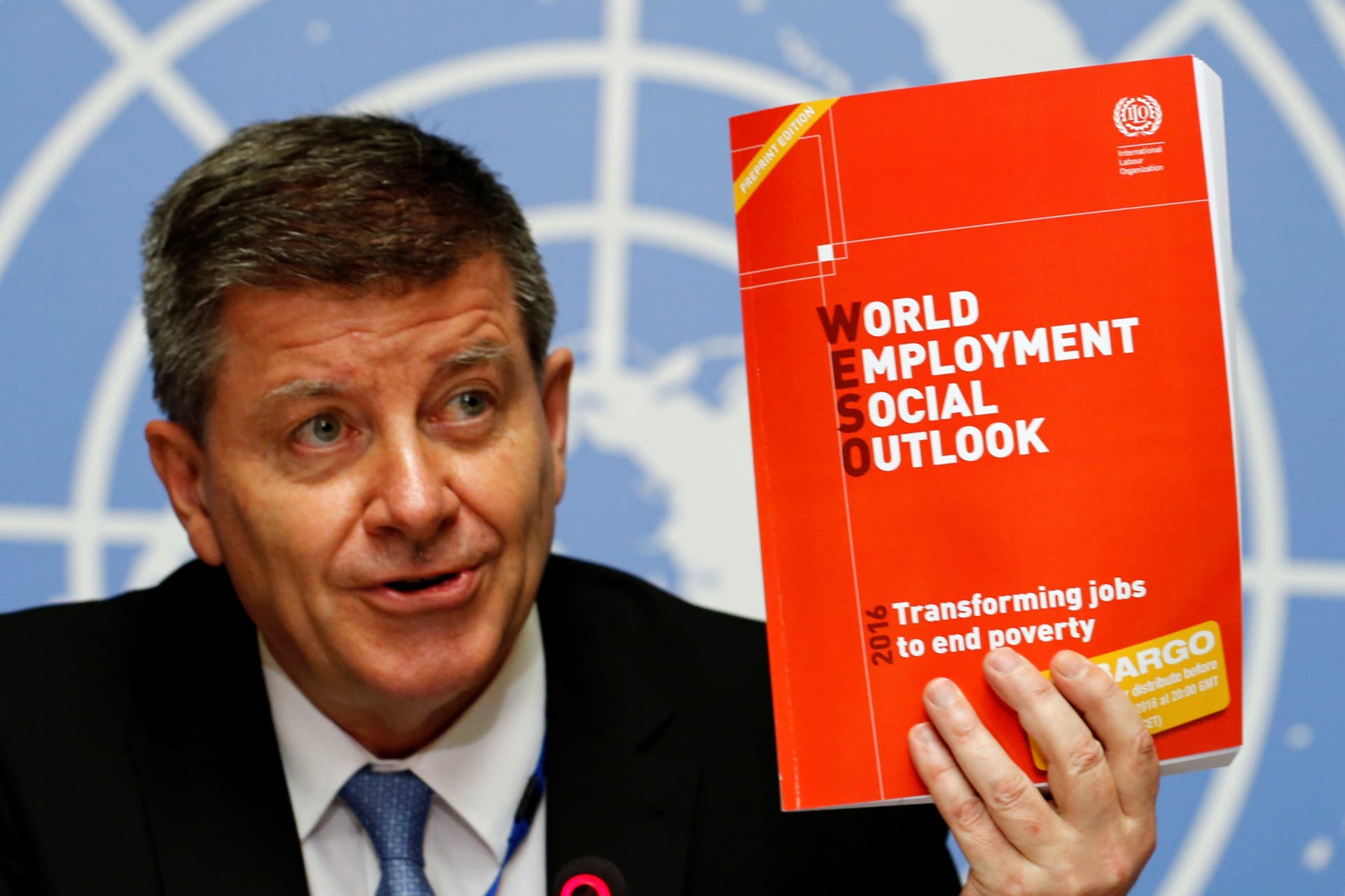 <p>Director-General of the International Labour Organization (ILO) Guy Ryder attends a news conference to launch the “World Employment and Social Outlook 2016” report </p>
