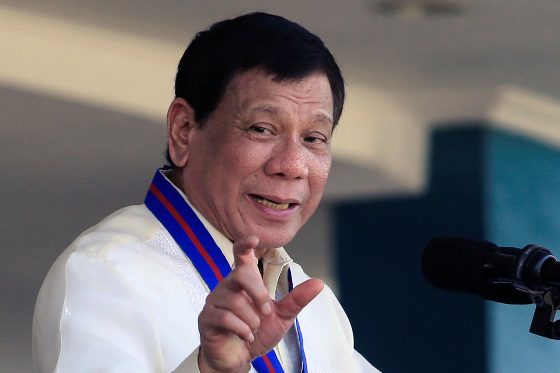 <p>Philippine President Rodrigo Duterte gestures as he delivers his speech during the 116th Police Service Anniversary inside the Philippine National Police (PNP) headquarters in Quezon city, metro Manila, Philippines on August 9, 2017.</p>
