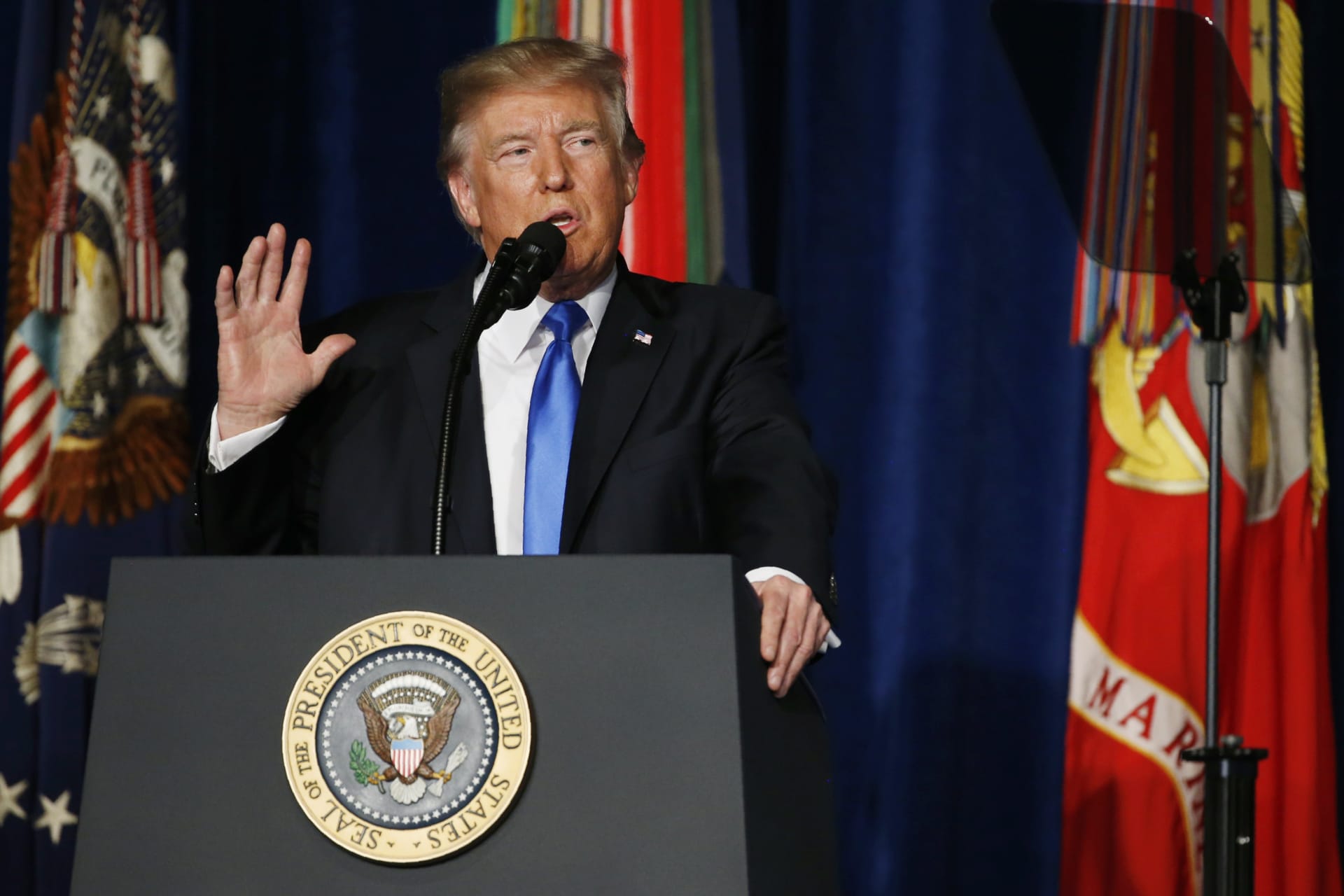 <p>U.S. President Donald Trump announces his strategy for the war in Afghanistan during an address to the nation from Fort Myer, Virginia, U.S., August 21, 2017.</p>
