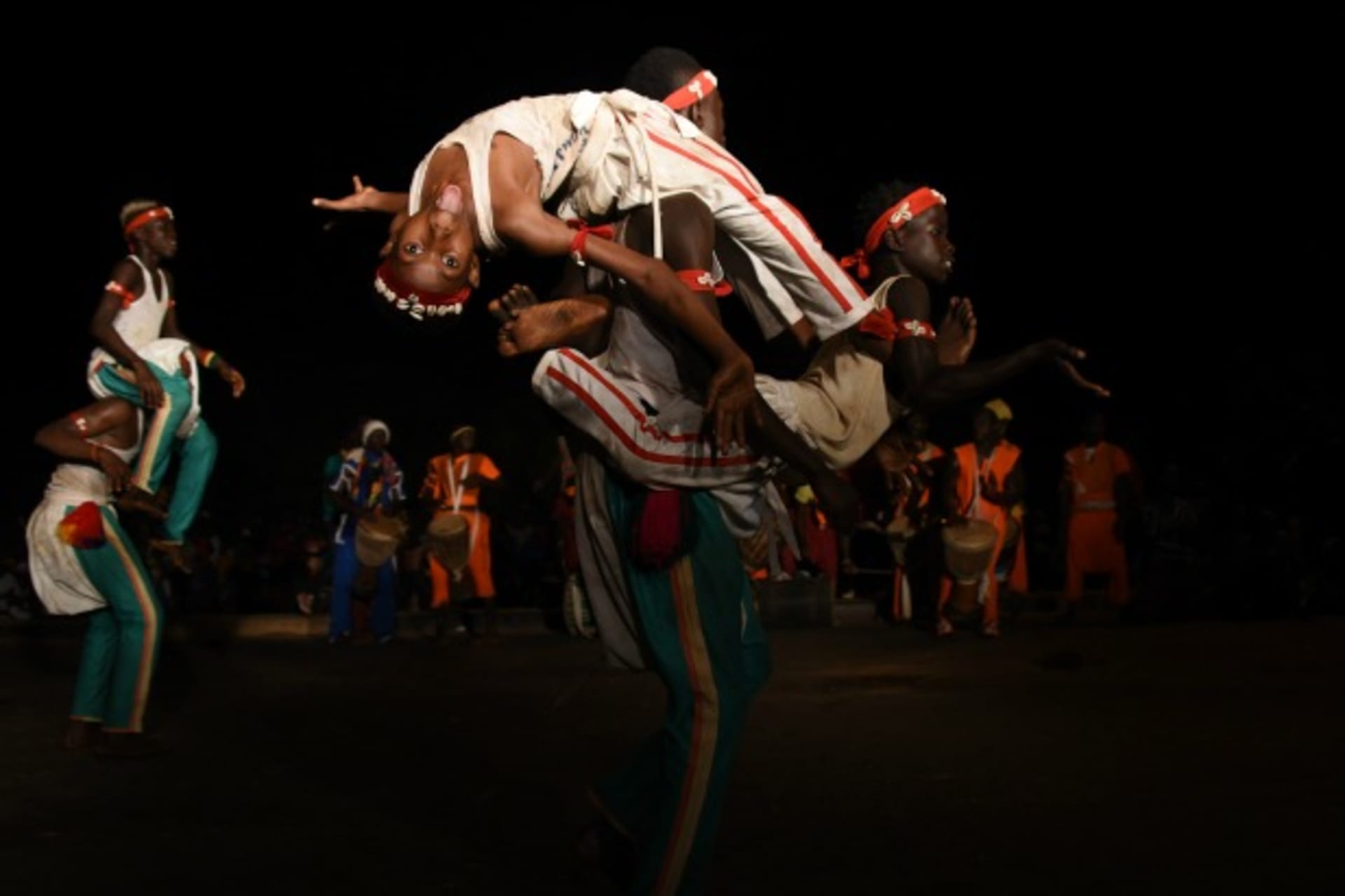 <p>Dancers perform on the street on the opening day of Carnaval celebrations in Bissau, Guinea-Bissau, February 6, 2016. </p>

