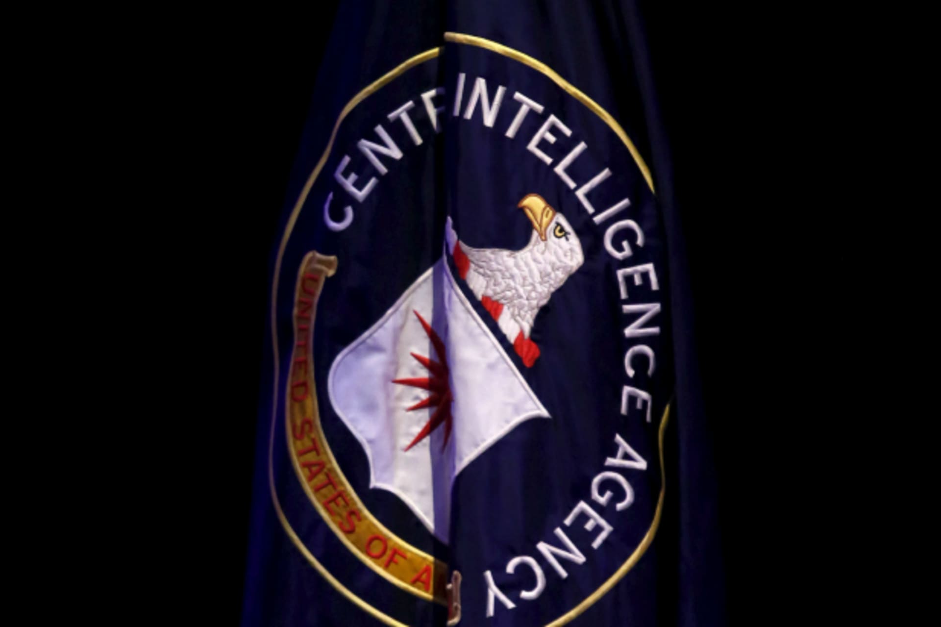 RTX1TGQJ-CIA-Flag.jpg
