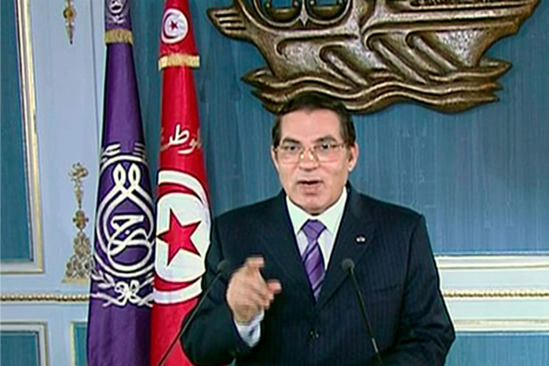 <p>Tunisia’s President Zine al-Abidine Ben Ali addresses the nation in this still image taken from video, January 13, 2011 (Tunisian State TV/Handout/Reuters).</p>
