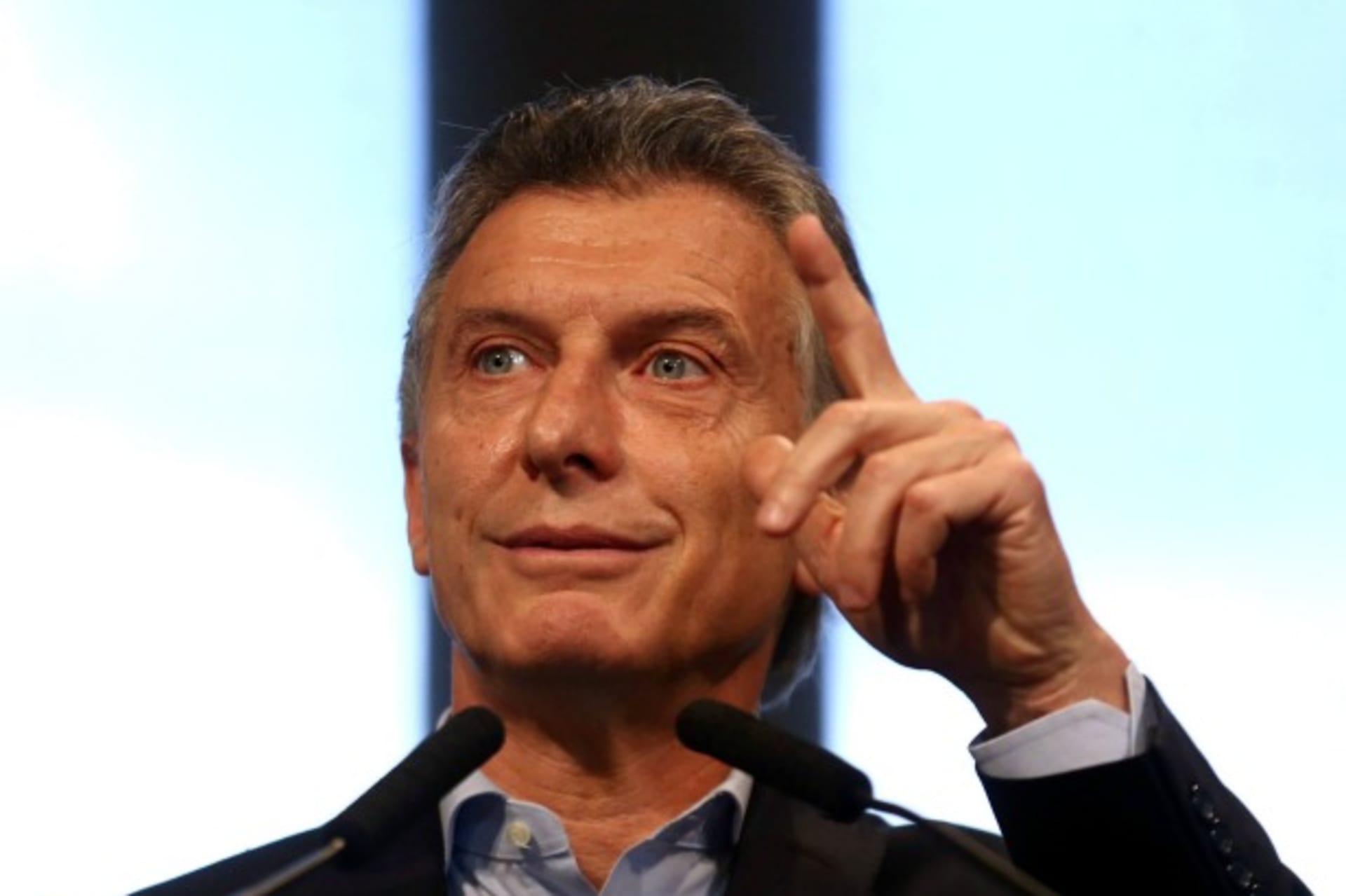 <p>Argentine President Mauricio Macri gestures during a news conference at the Casa Rosada Presidential Palace in Buenos Aires, Argentina, January 17, 2017 (Reuters/Marcos Brindicci).</p>
