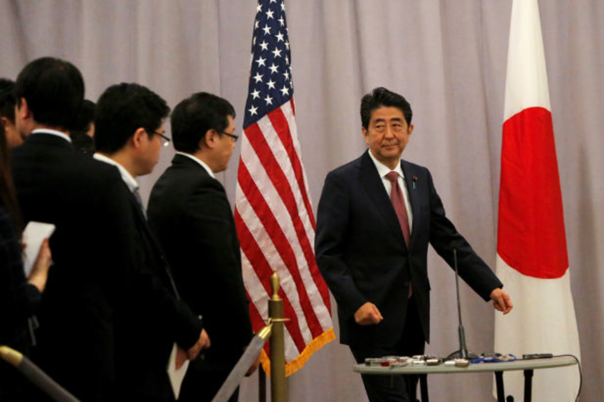 rtx2u7e3-abe-trump