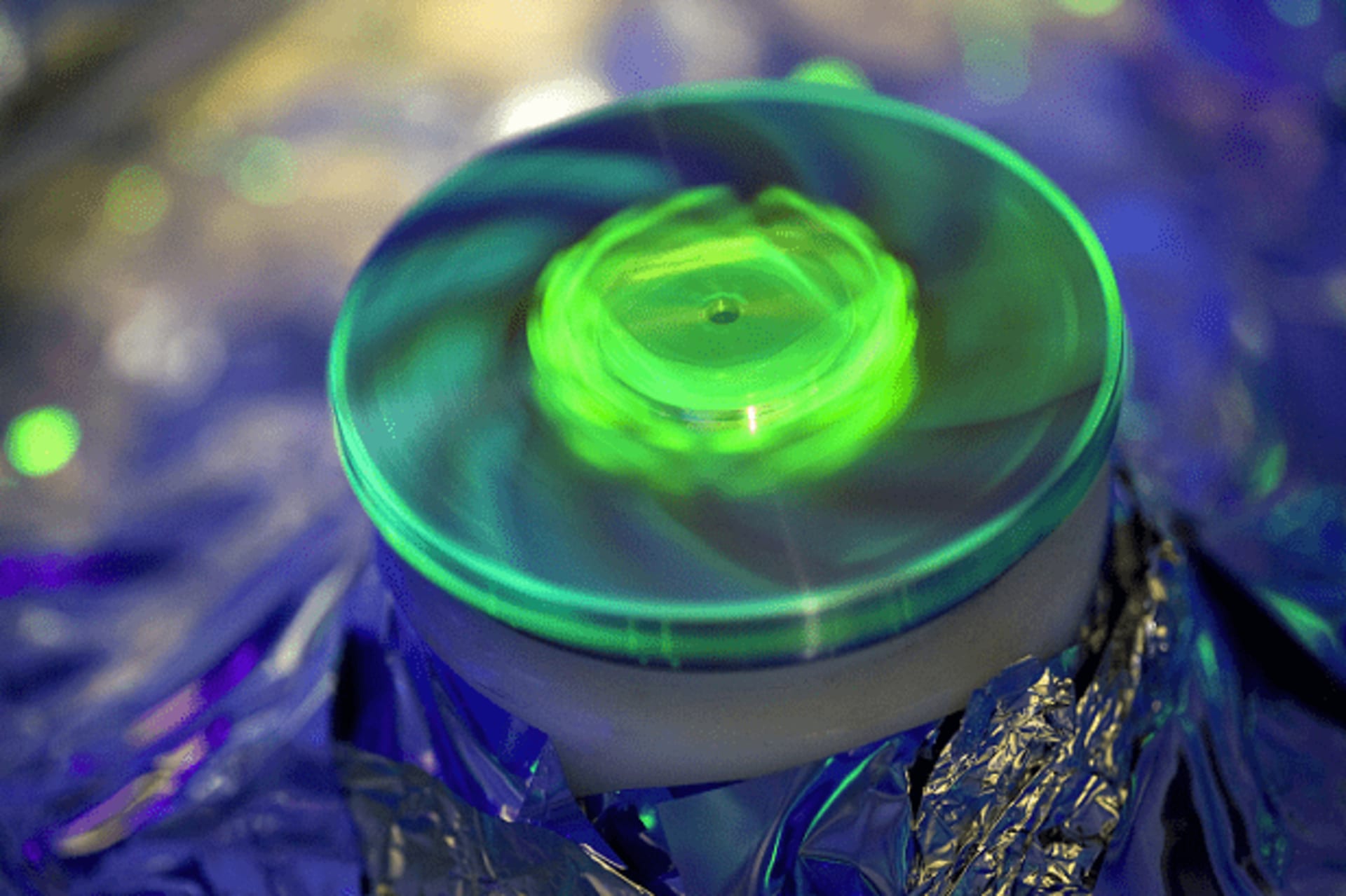 <p>Fabrication of an organic solar photovoltaic cell in the lab (BASF)</p>
