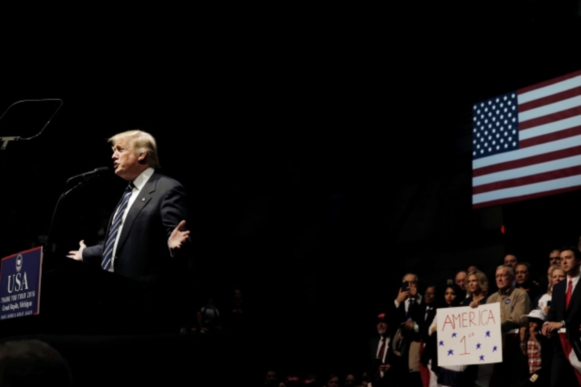 <p>trump-china-thank-you-rally</p>
