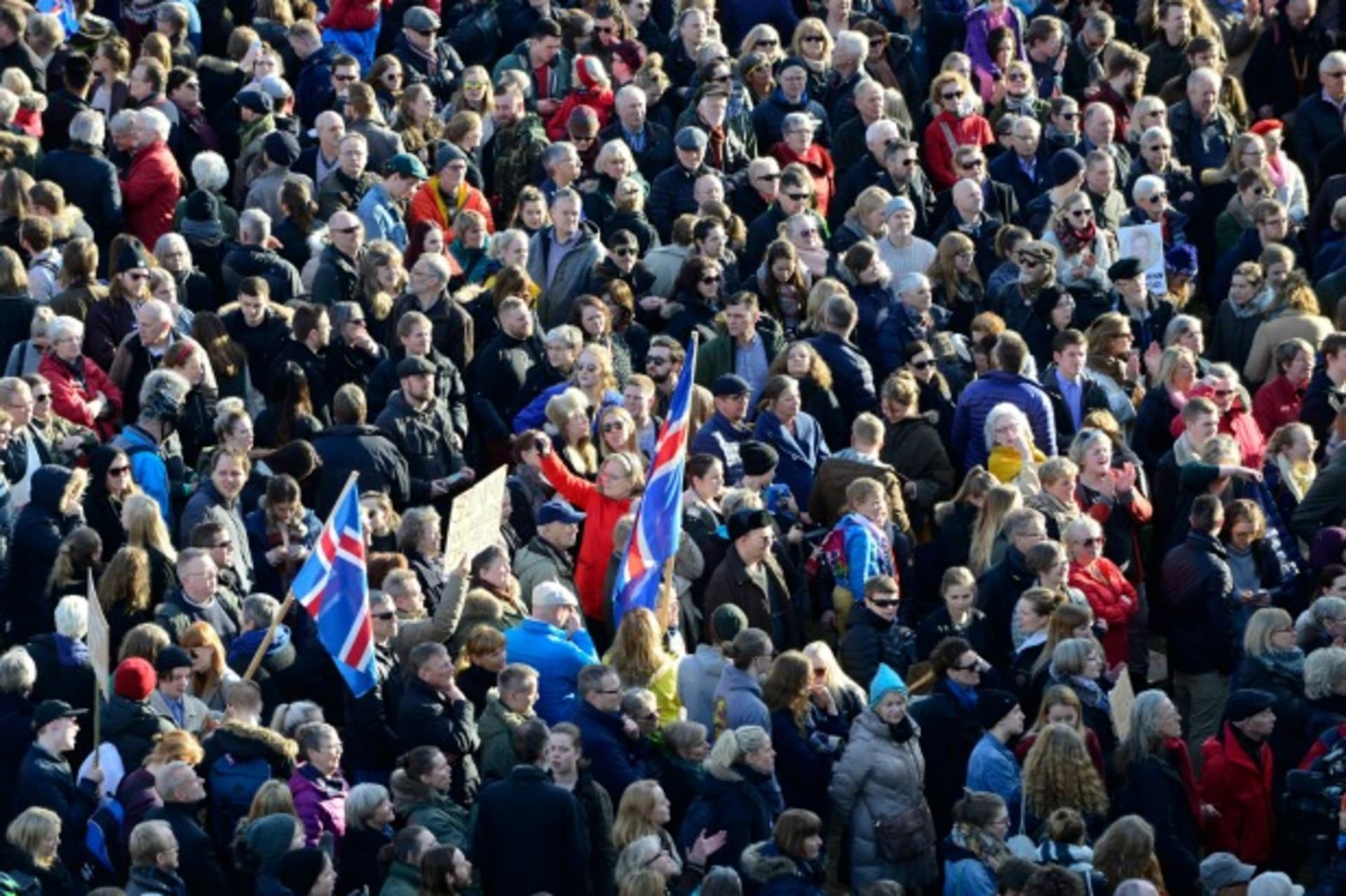 <p>People demonstrate against Iceland’s Prime Minister Sigmundur Gunnlaugsson in Reykjavik, Iceland on April 4, 2016 after a leak…his wife owning a tax haven-based company with large claims on the country’s collapsed banks (Reuters/Stigtryggur Johannsson).</p>
