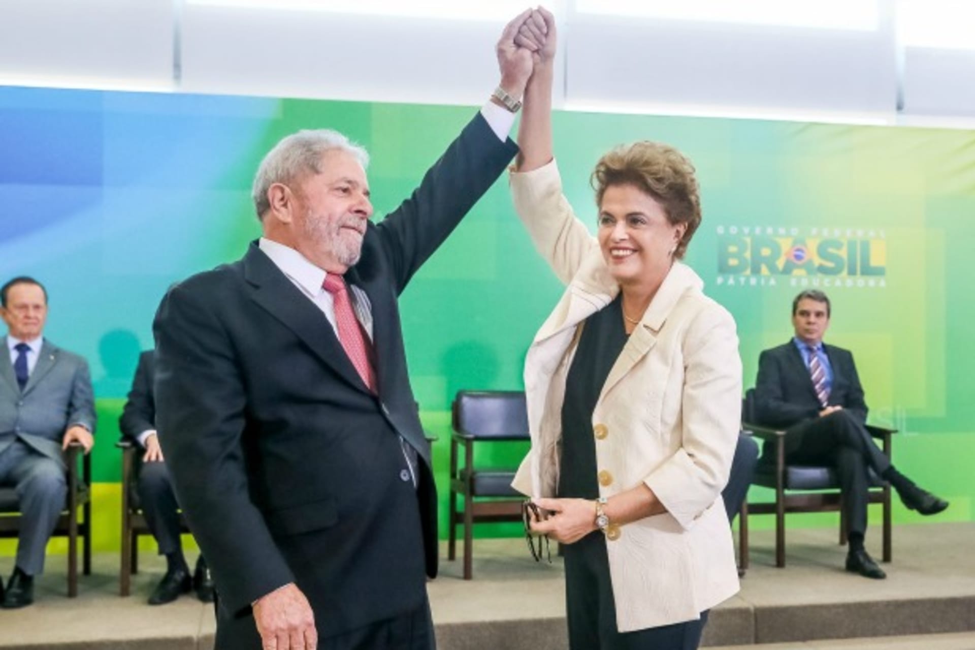 <p>Brazil’s President Dilma Rousseff (R) greets former president Luiz Inacio Lula da Silva during the appointment of Lula da Silva as chief of staff, at Planalto palace in Brasilia, Brazil (Reuters/Adriano Machado).</p>
