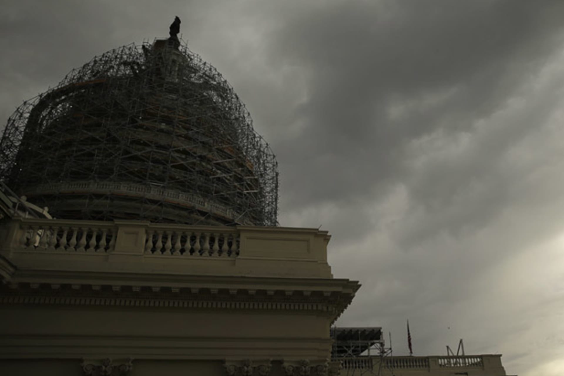 <p>storm clouds Capitol dome Washington</p>
