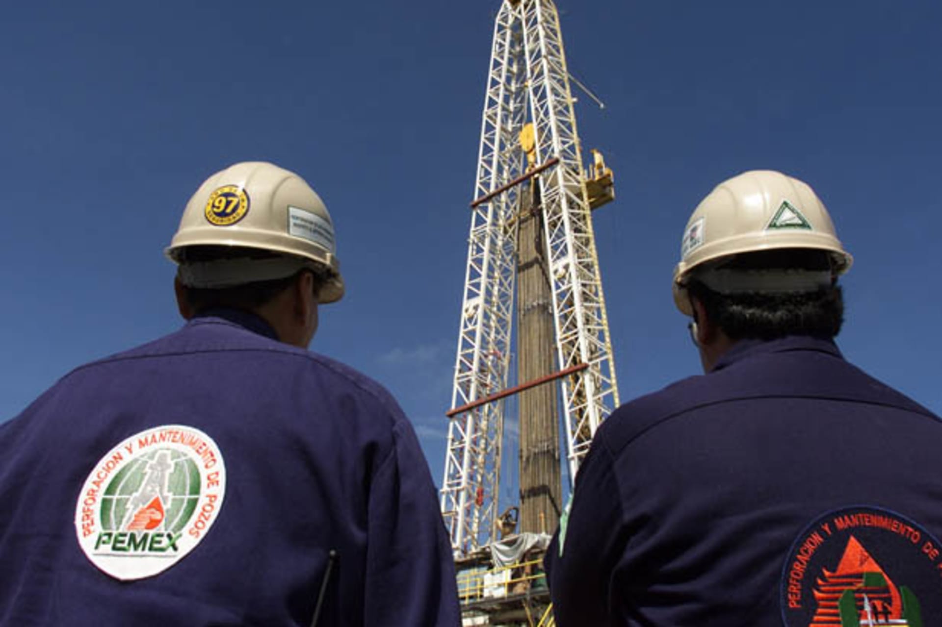 <p>Pemex Engineers</p>
