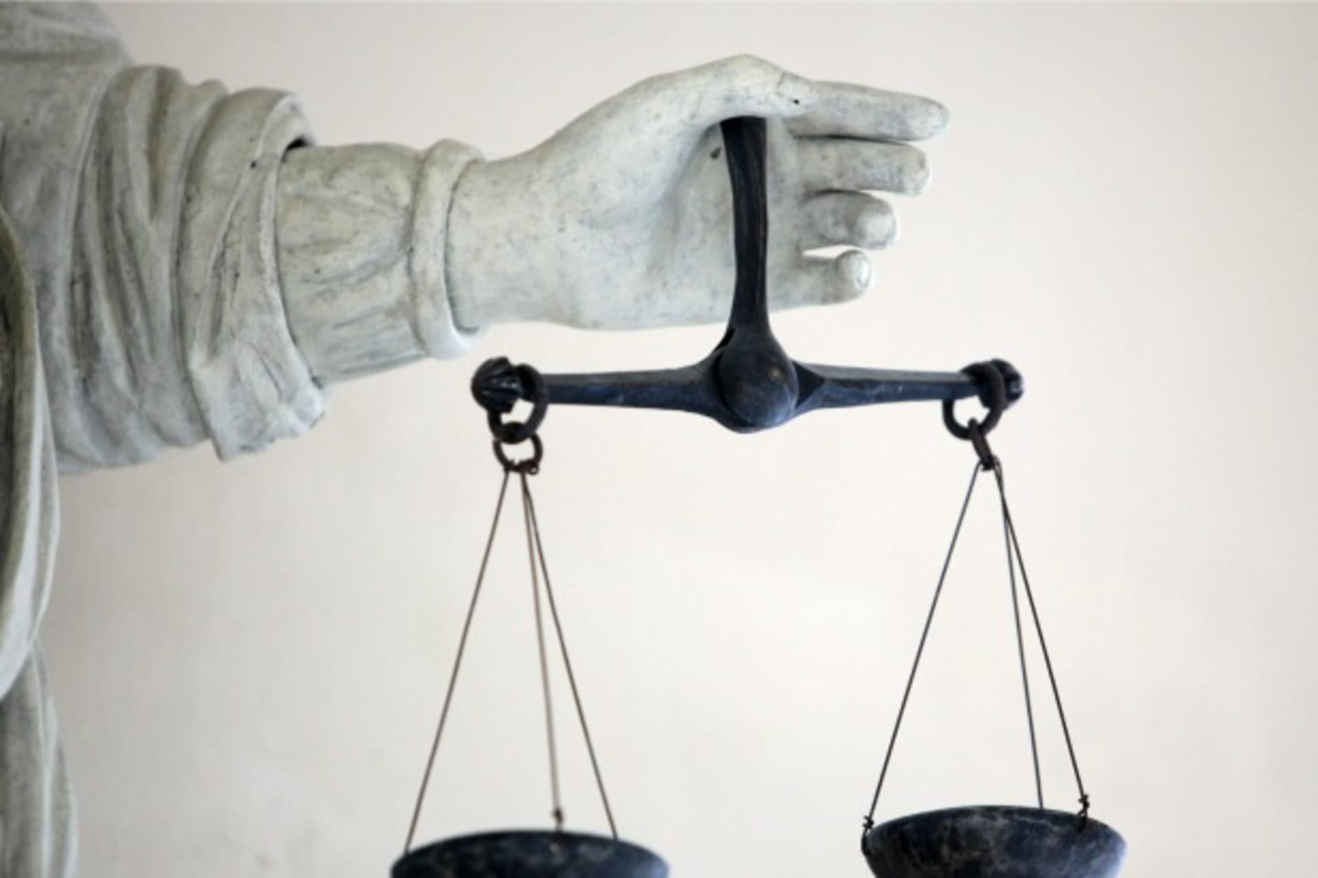 <p>The Scales of Justice, France, 2009 (Courtesy Reuters/Stephane Mahe).</p>
