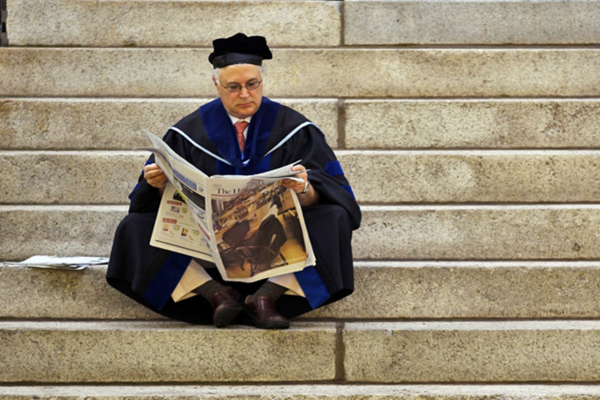 Thomas Michel, a professor at Harvard Medical School, waits for the start of the 360th Commencement Exercises at Harvard University in Cambridge, Massachusetts May 26, 2011. (Brian Snyder/Courtesy Reuters)