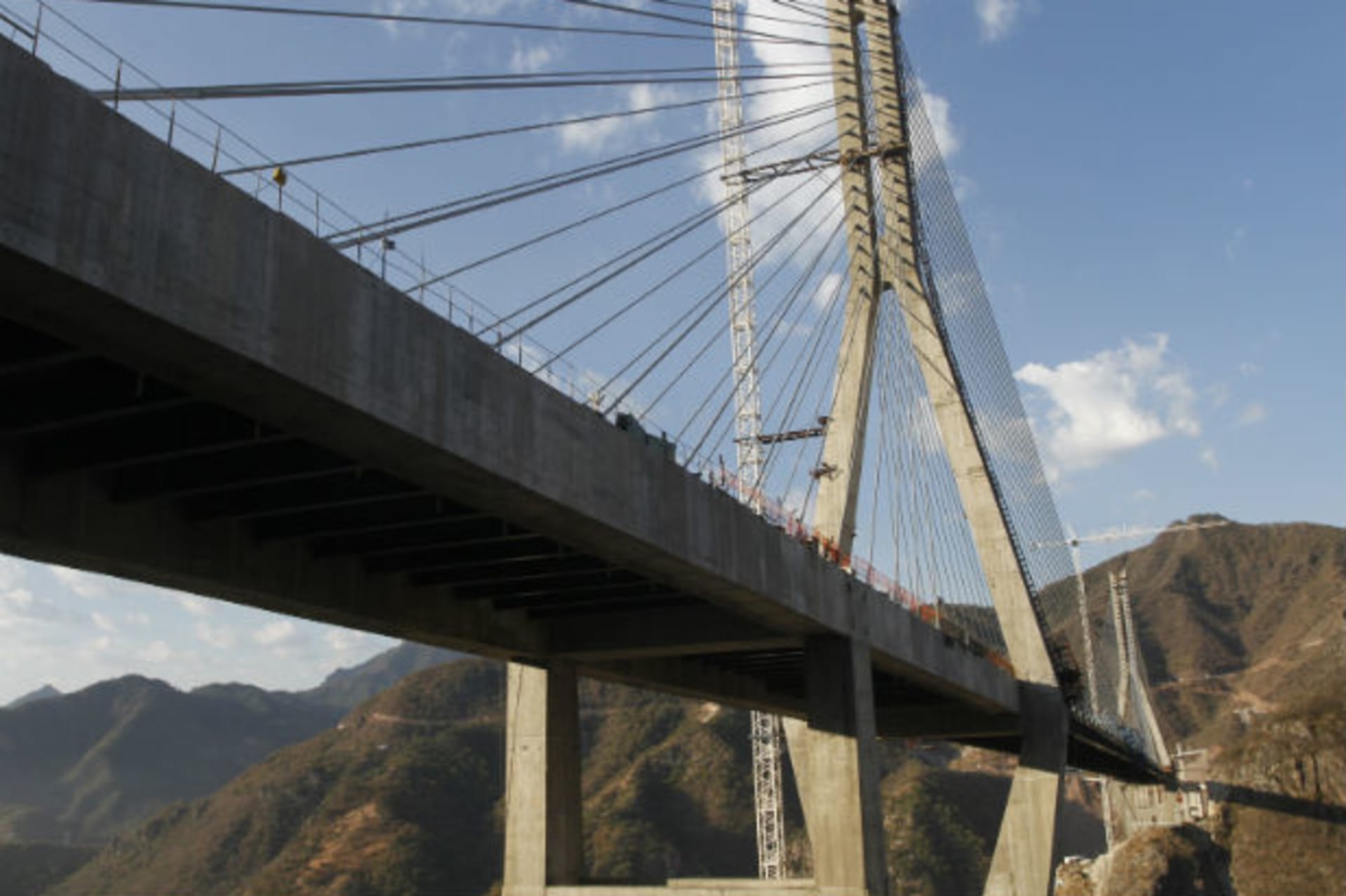 bridge - Mexico - LAM