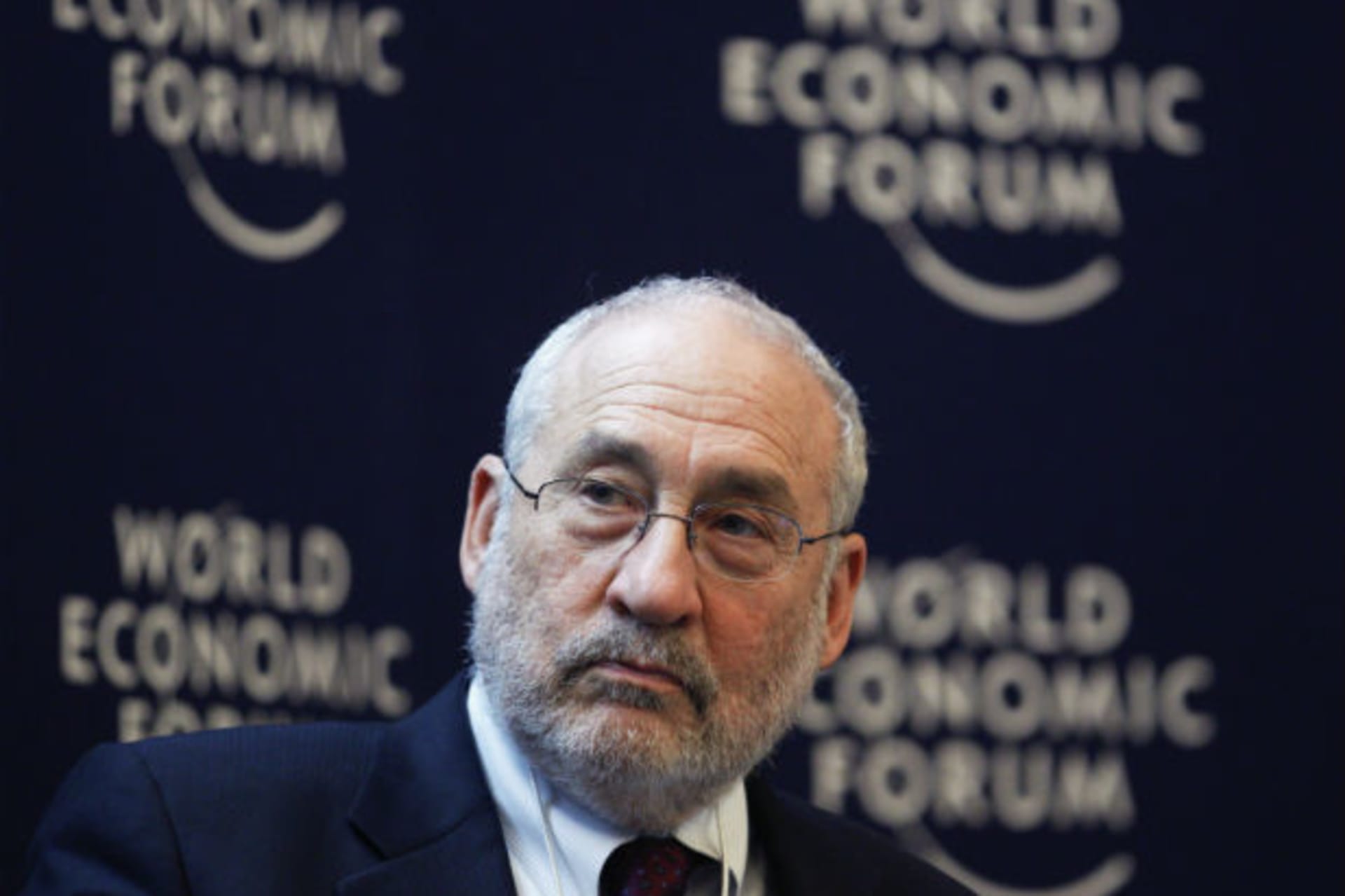 <p>Joseph E. Stiglitz, Professor, Columbia University, of the U.S., attends a session at the World Economic Forum (WEF) in Davos on January 26, 2012 (Christian Hartmann/Courtesy Reuters).</p>
