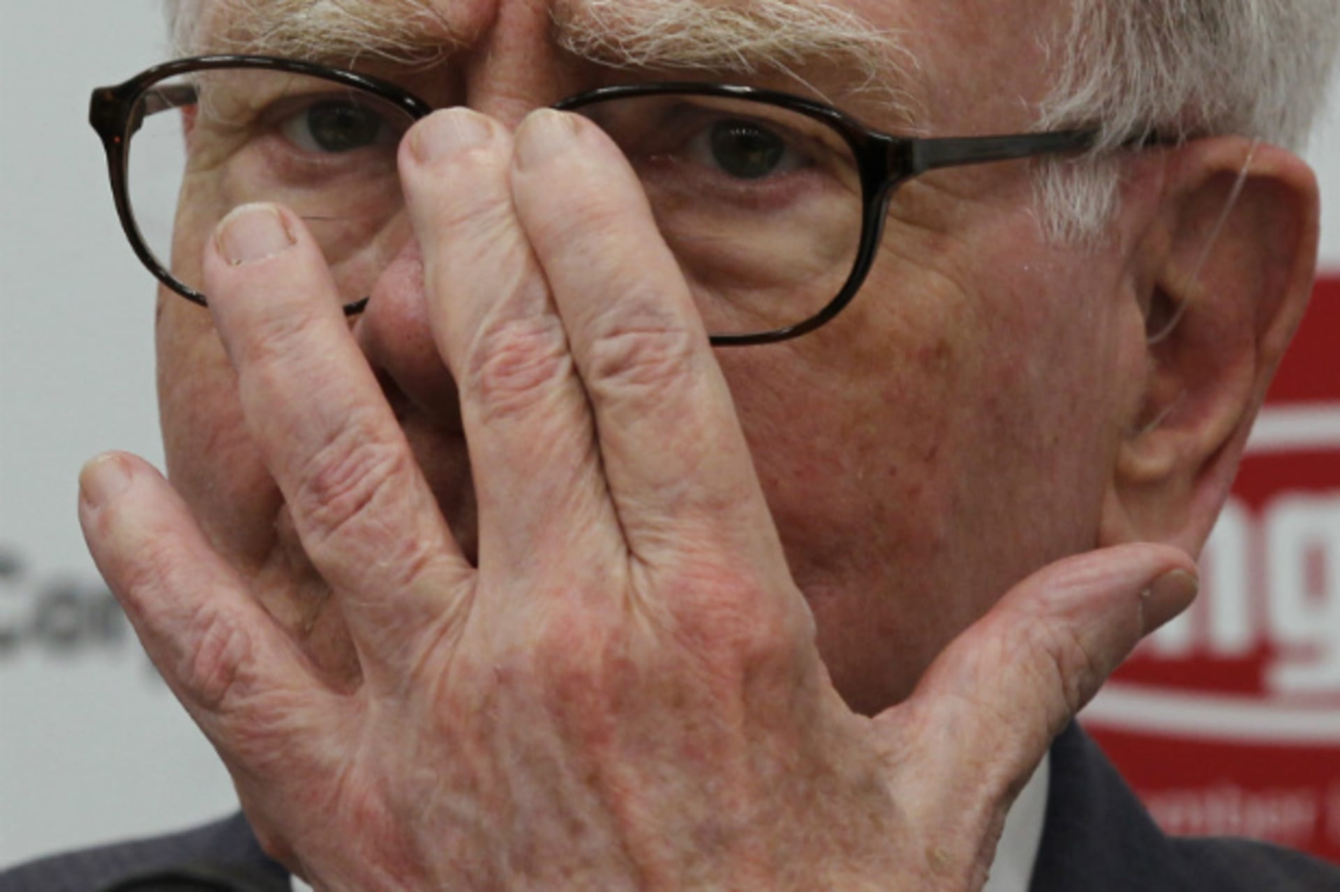 <p>Berkshire Hathaway Chairman Warren Buffett attends a news conference in Japan in November 2011 (Kim Kyung Hoon/Courtesy Reuters).</p>
