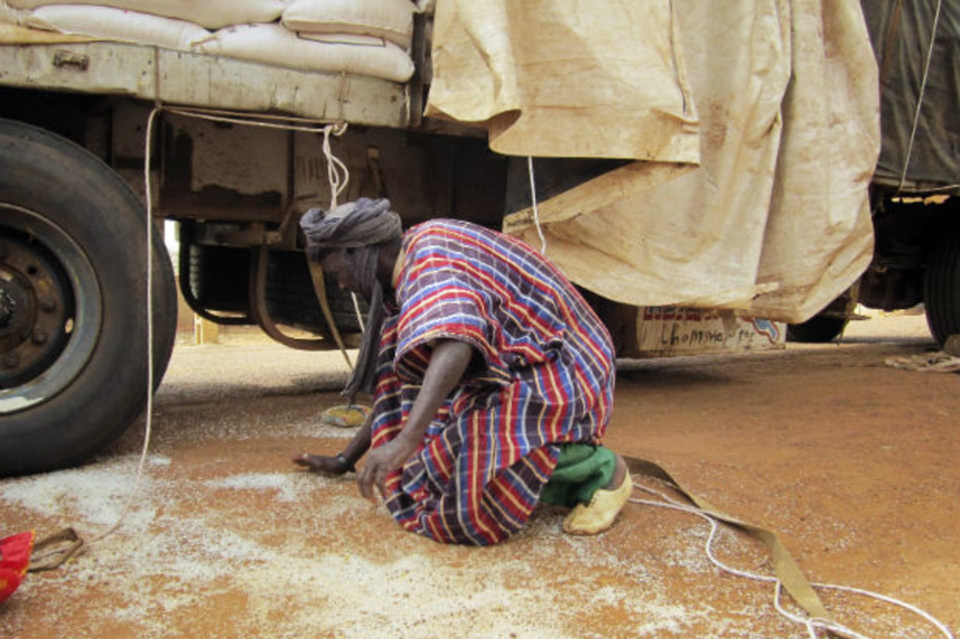 Mali-food-aid-famine-crisis-Sahel-rebels-conflict-development-agriculture2